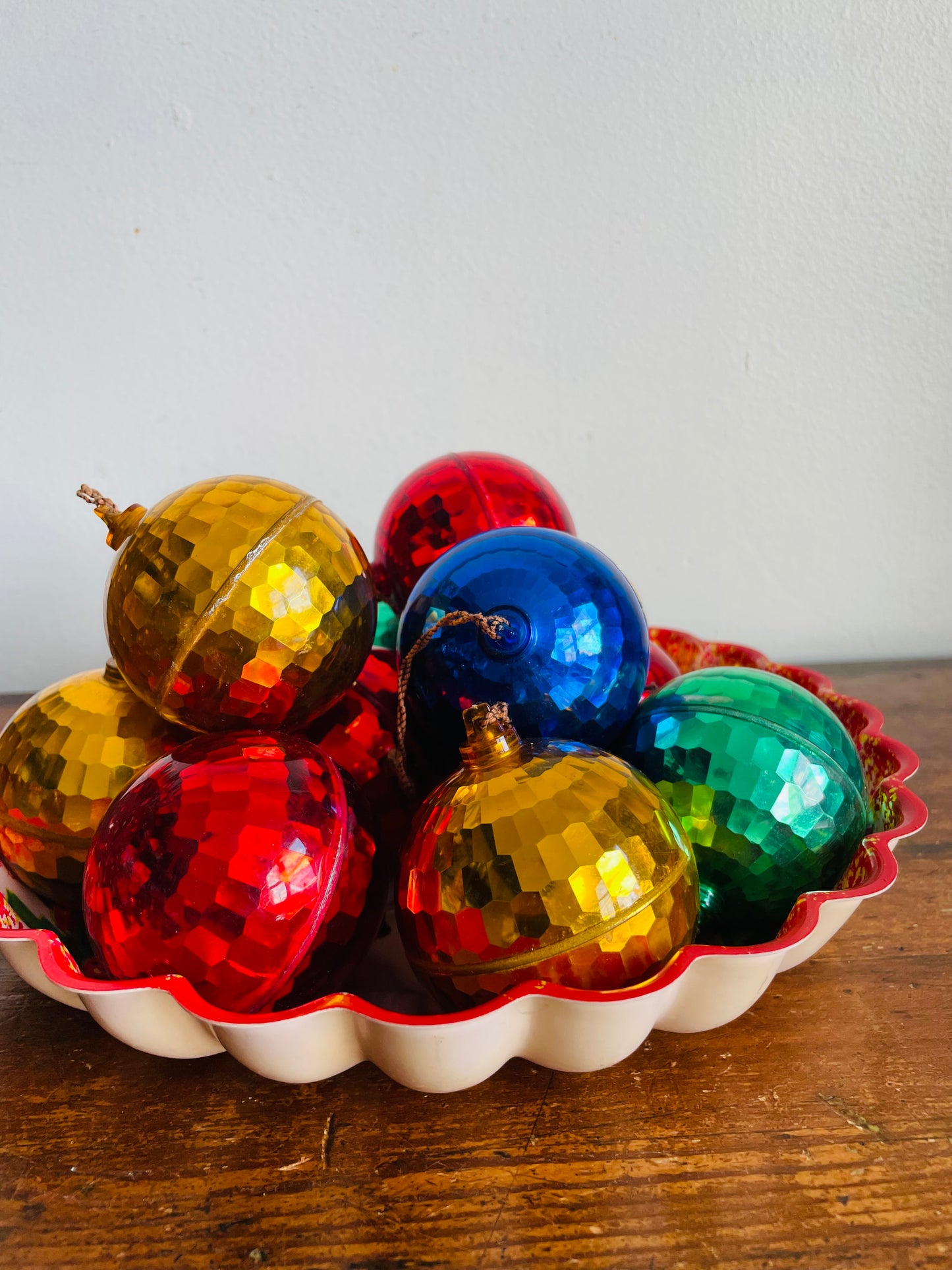 Vintage Collection of 12 Plastic Mid-Century Modern MCM Mirrored Metallic Disco Ball Christmas Ornaments & Round Santa Face Bowl with Scalloped Edges