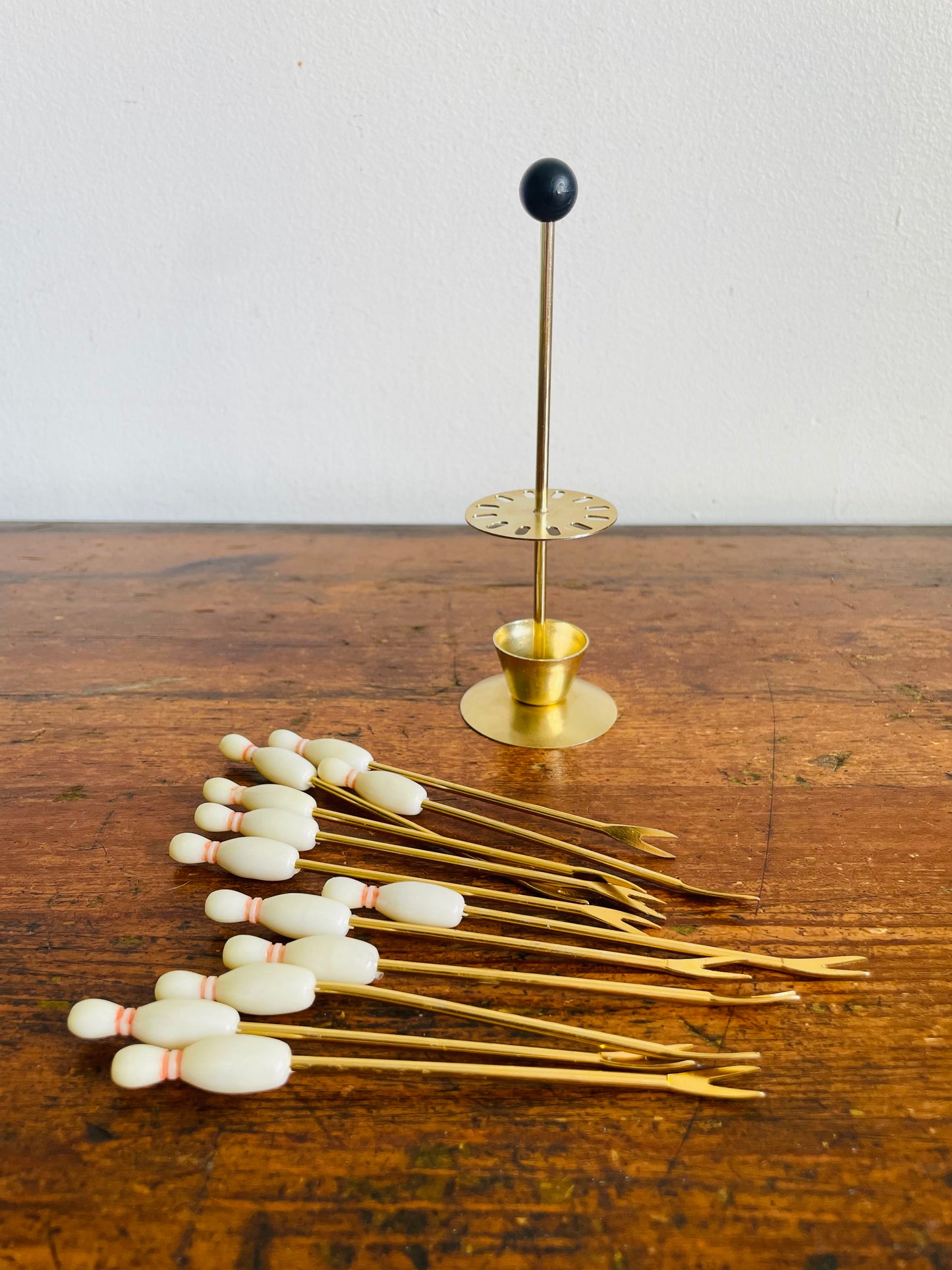 Vintage Set of 12 Bowling Pin Mini Appetizer Skewer Forks in Display Stand with Carry Handle - Cocktail / Hors d'oeuvres / Olives - Retro MCM Barware