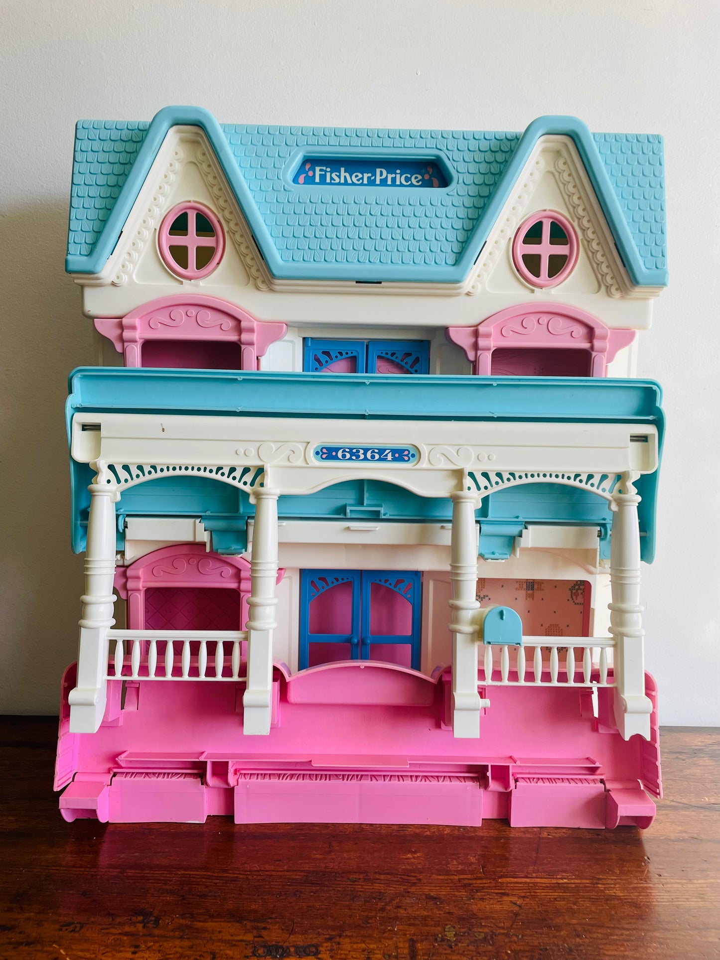 1993 Fisher Price Loving Family Folding Dream Dollhouse 6364 - Includes 15 Accessories - 6 Dolls & 9 Furniture Pieces