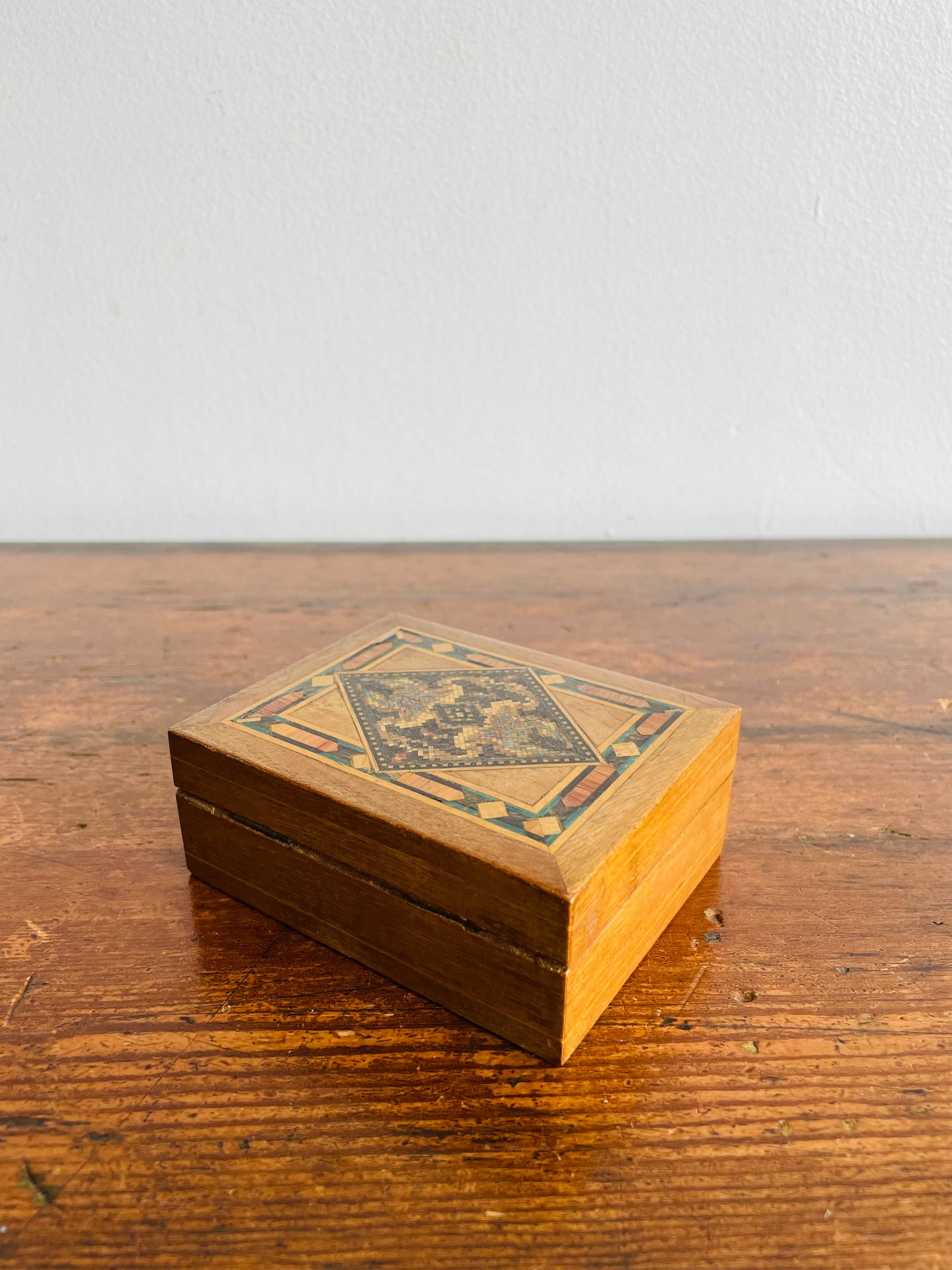 Antique Tunbridge Ware Wood Box with Mosaic Inlaid Pattern - Trinkets or Jewellery!