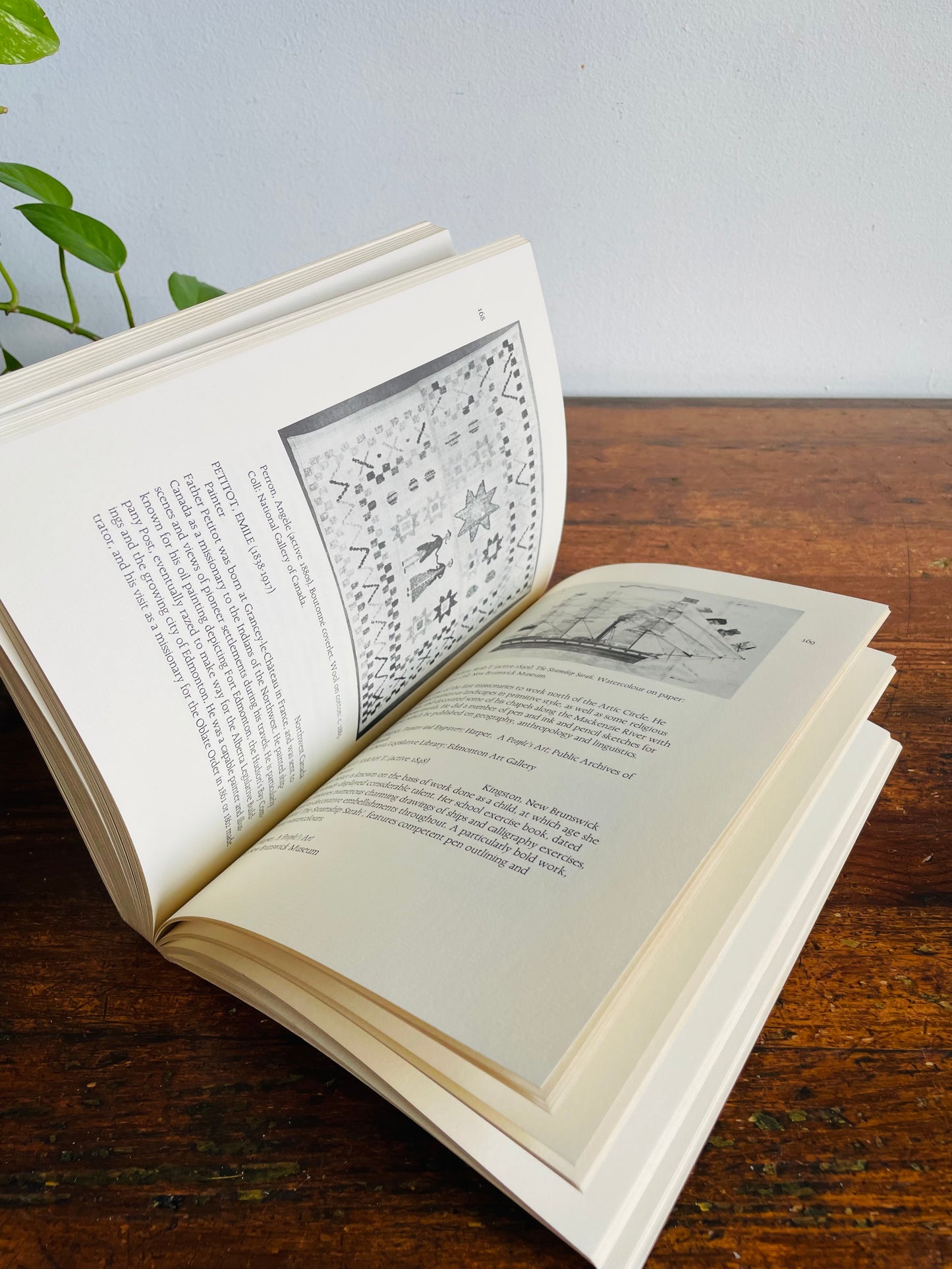 Vintage A Compendium of Canadian Folk Artists Book by Terry Kobayashi & Michael Bird (1985)