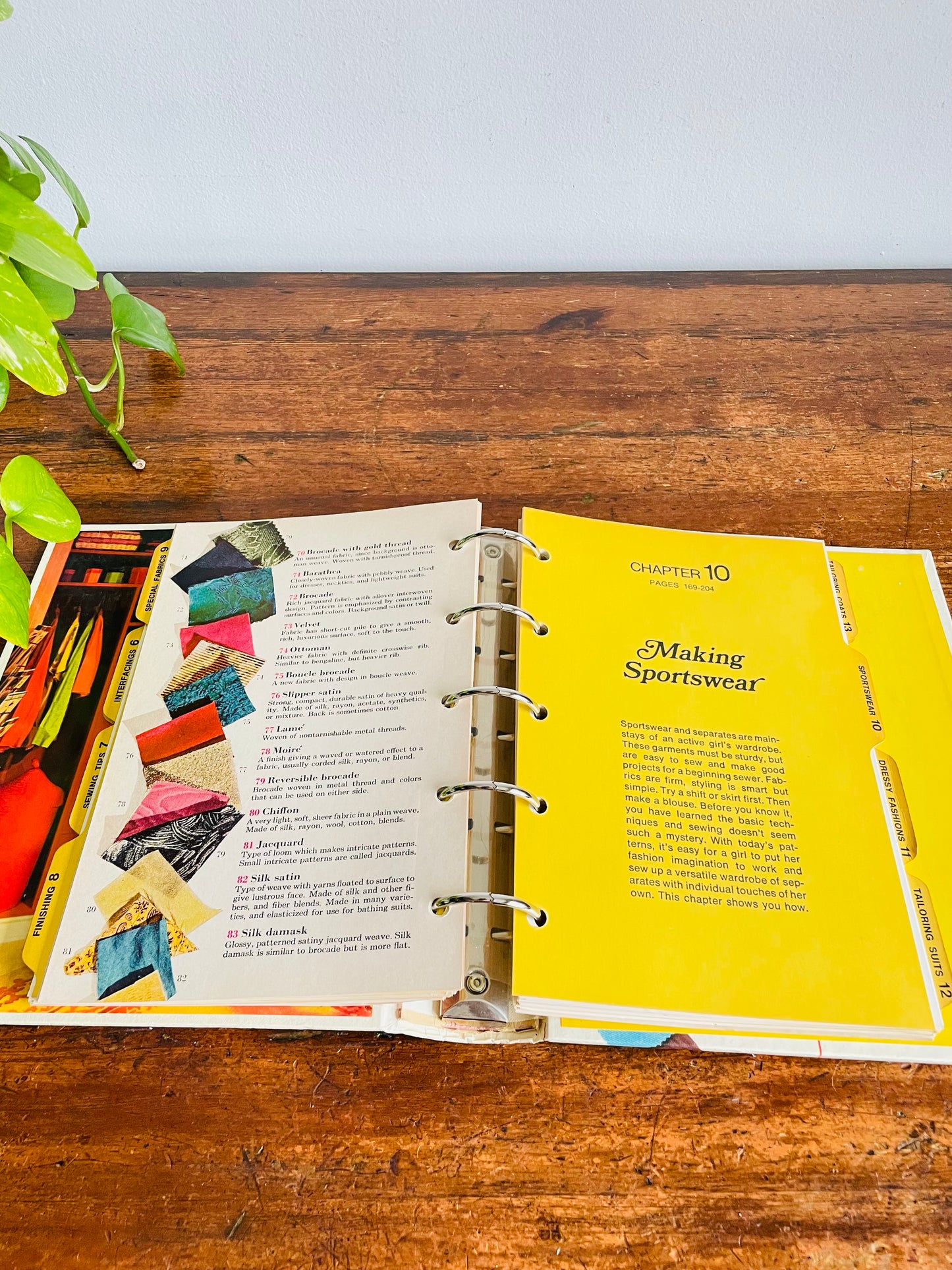 Vintage Better Homes & Gardens Sewing Book Binder (1970)