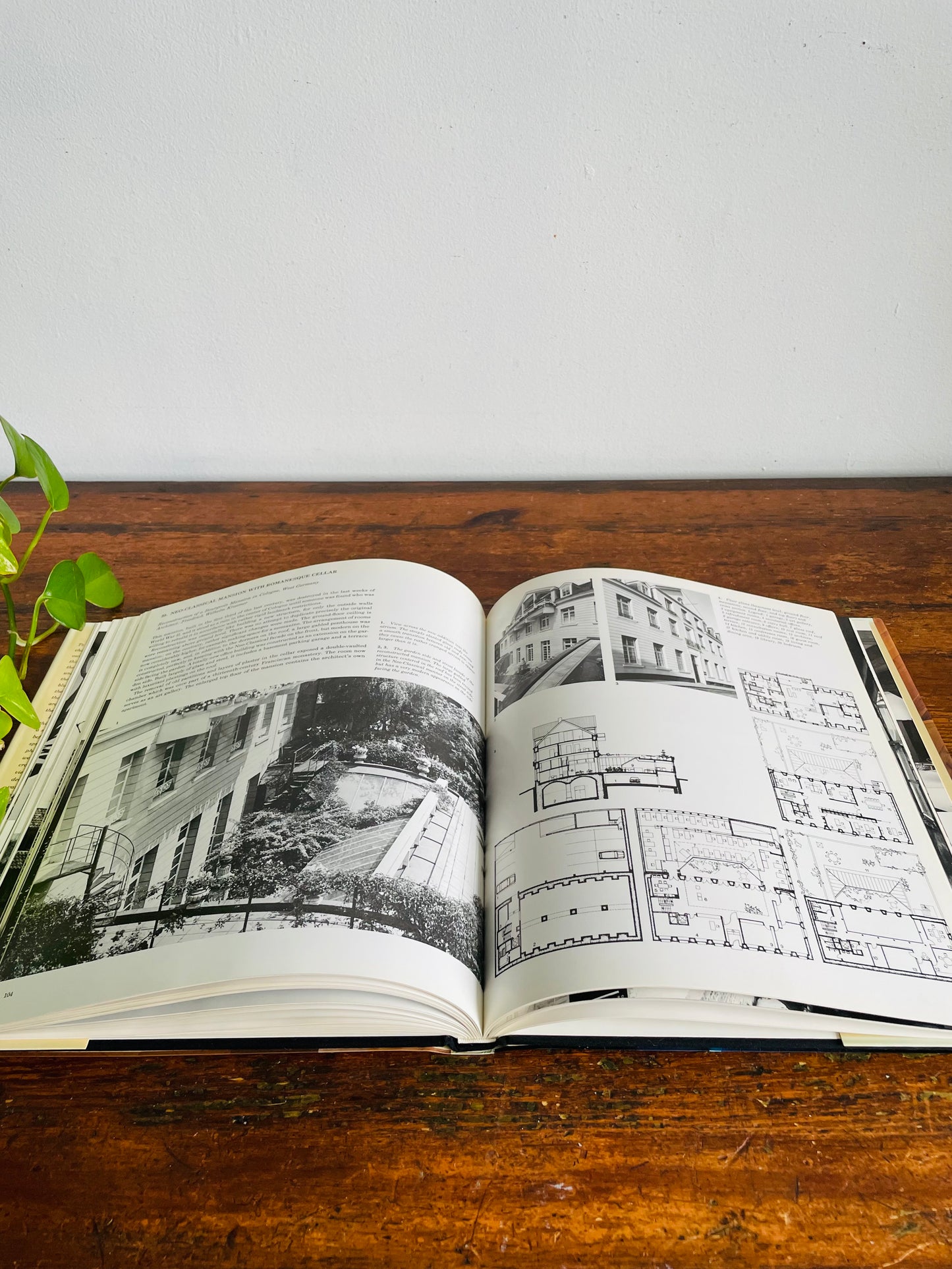 Vintage New Living in Old Houses Hardcover Coffee Table Book by Frank Werner (1982)