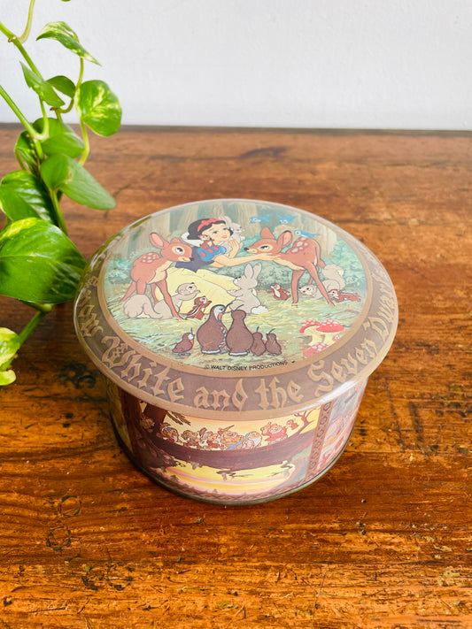 Vintage Walt Disney's Snow White And the Seven Dwarfs Round Tin - Made in England