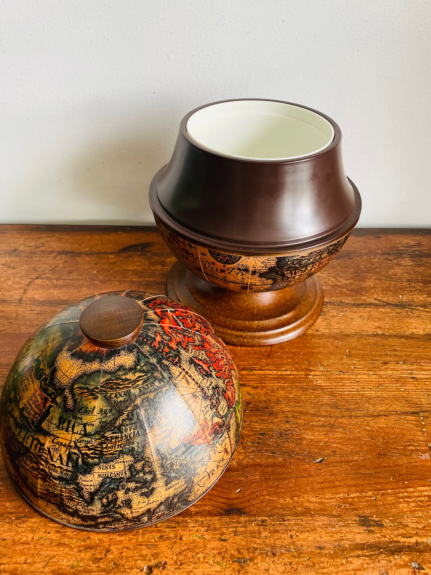 Vintage Mercurio D'Oro Old World Style Globe Ice Bucket - Made in Italy - Includes Stainless Steel Ice Tongs