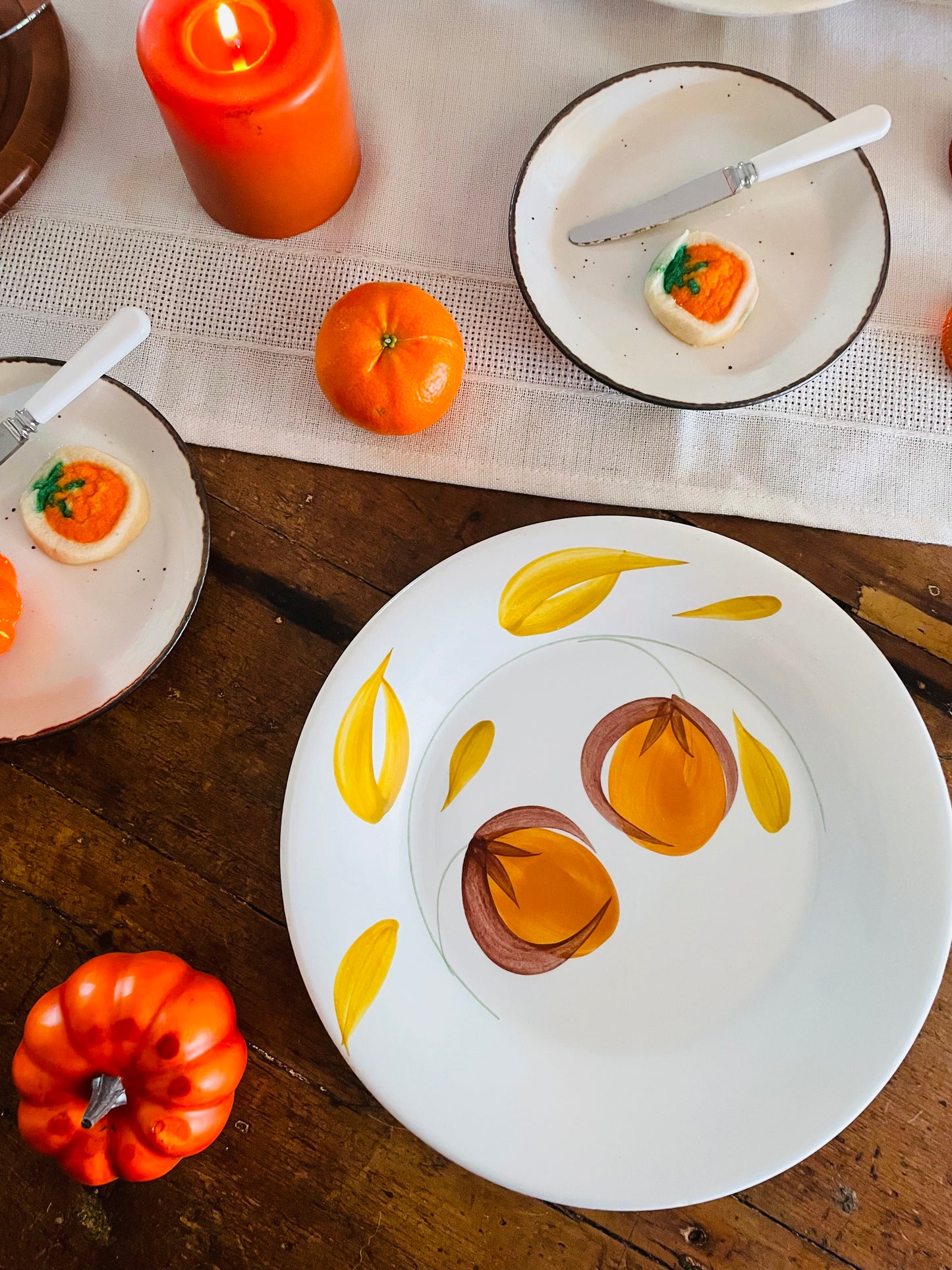 Ceramica San Marciano Hand Painted in Italy Orange Fruit Dinner Plates - Set of 4