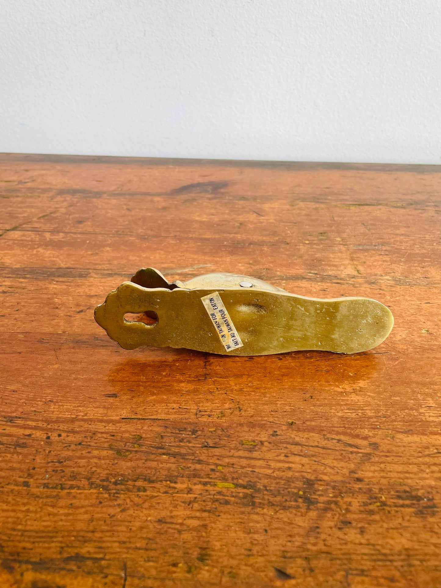 Vintage Solid Brass Duck Head Clip - Made in Taiwan for Eaton - Can Hang or Lay Flat - Also Great As a Curtain Tieback!