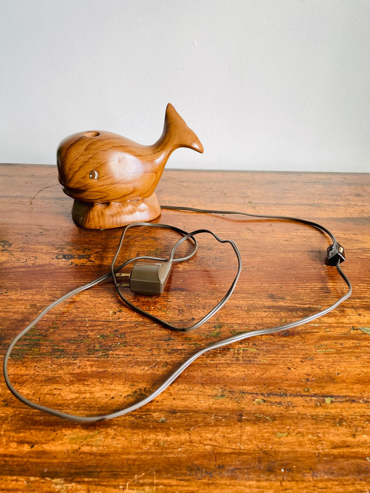 Vintage Ceramic Happy Smiling Whale Nightlight Lamp - You'll Have a Whale of a Time With This One!