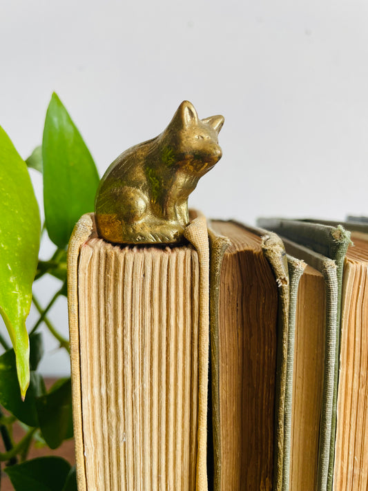 Vintage Adorable Miniature Solid Brass Fox Figurine