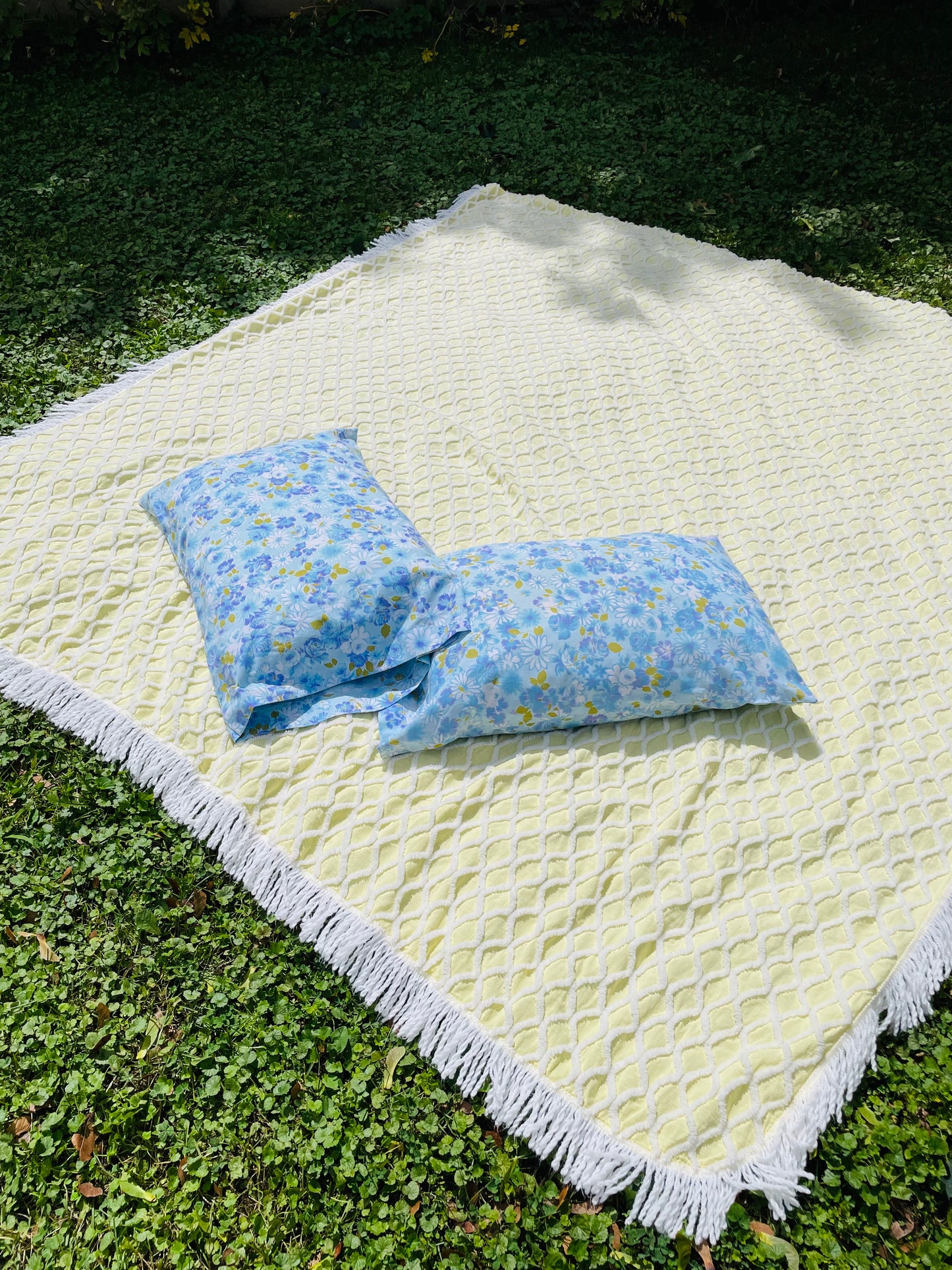 Yellow & White Chenille Bedspread Blanket with Fringe - Made in Canada