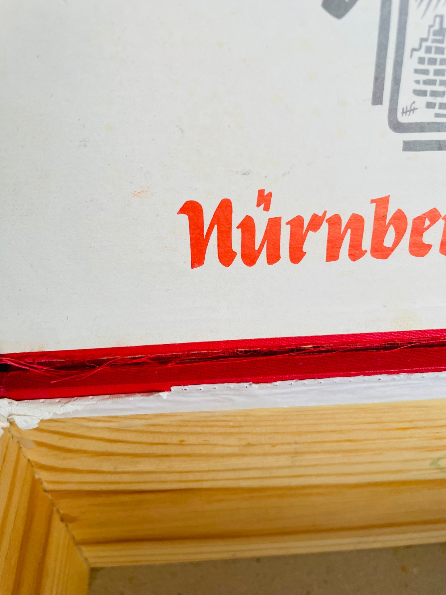 Vintage German Gingerbread Wood Cookie Box with Lid & Bright Illustrations - Haeberlein-Metzger - Nürnberger Lebkuchen