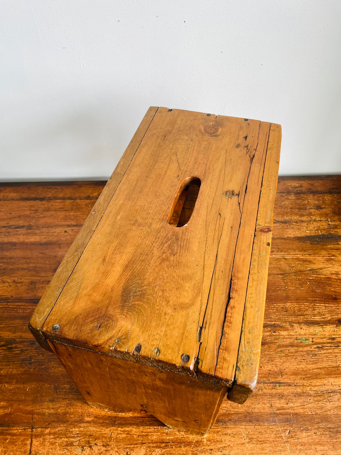 Vintage Wooden Step Stool / Carry Bench - Primitive Rustic Modern Cottage Decor - No Shipping