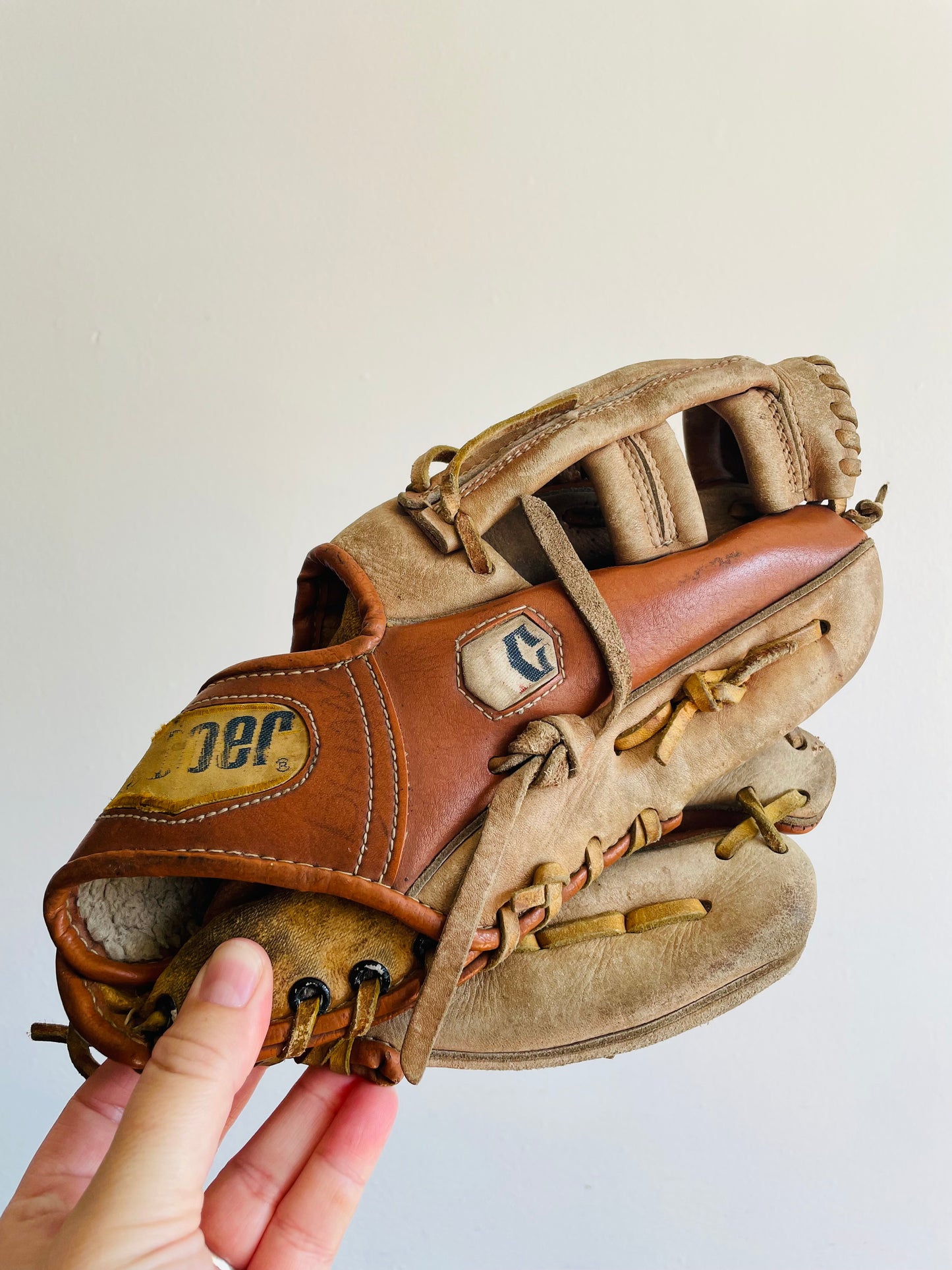 Cooper Diamond C Baseball Mitt Glove - Left Handed