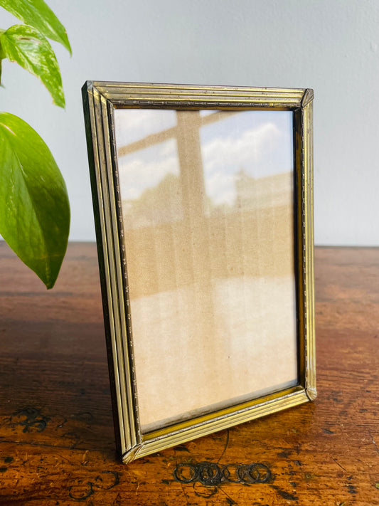 Aged Patina Brass Picture Frame with Etched Details - Easel Prop for Standing - 3.25" by 5.25" Photo Size