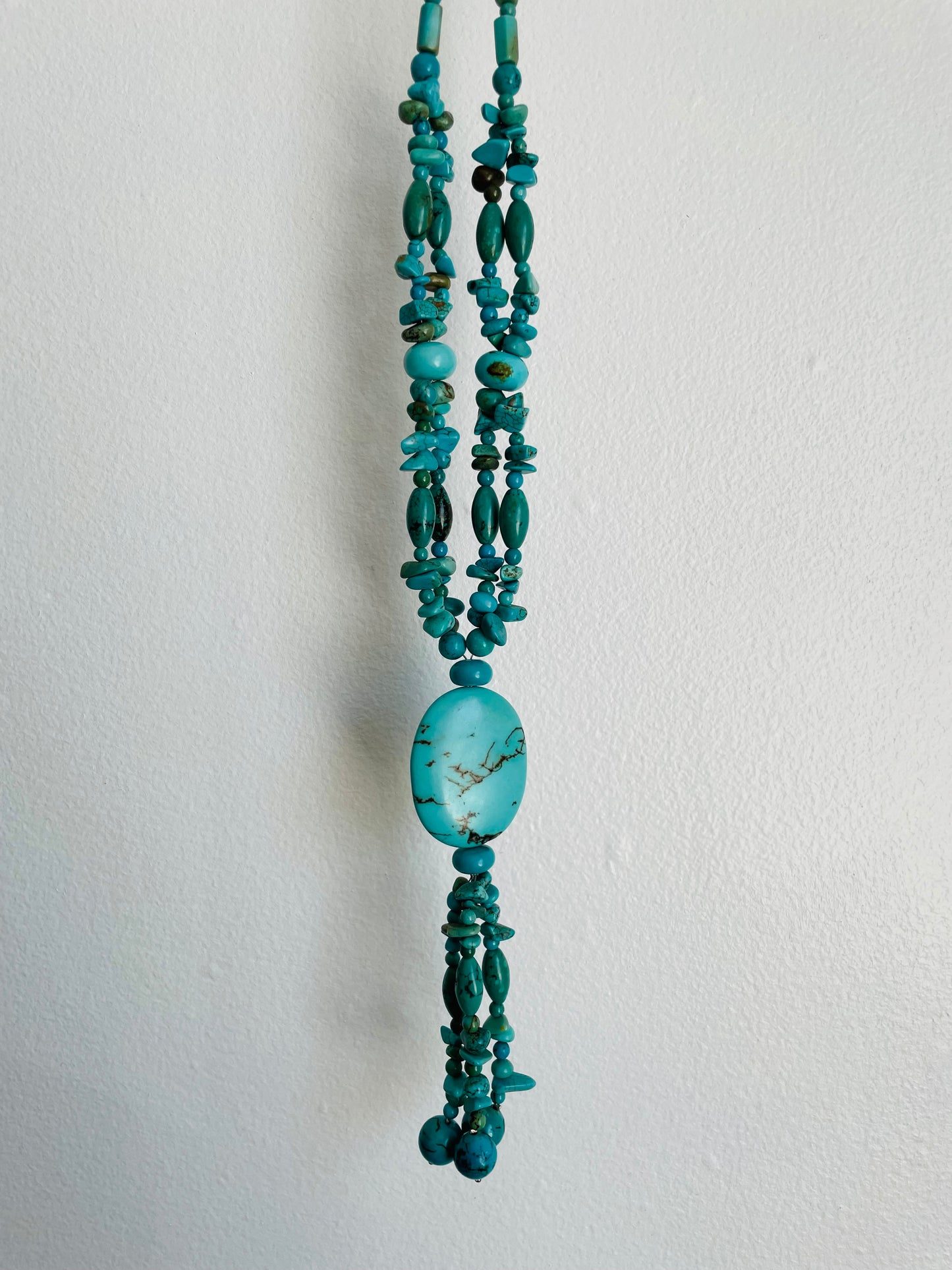 Turquoise Stone Beaded Necklace