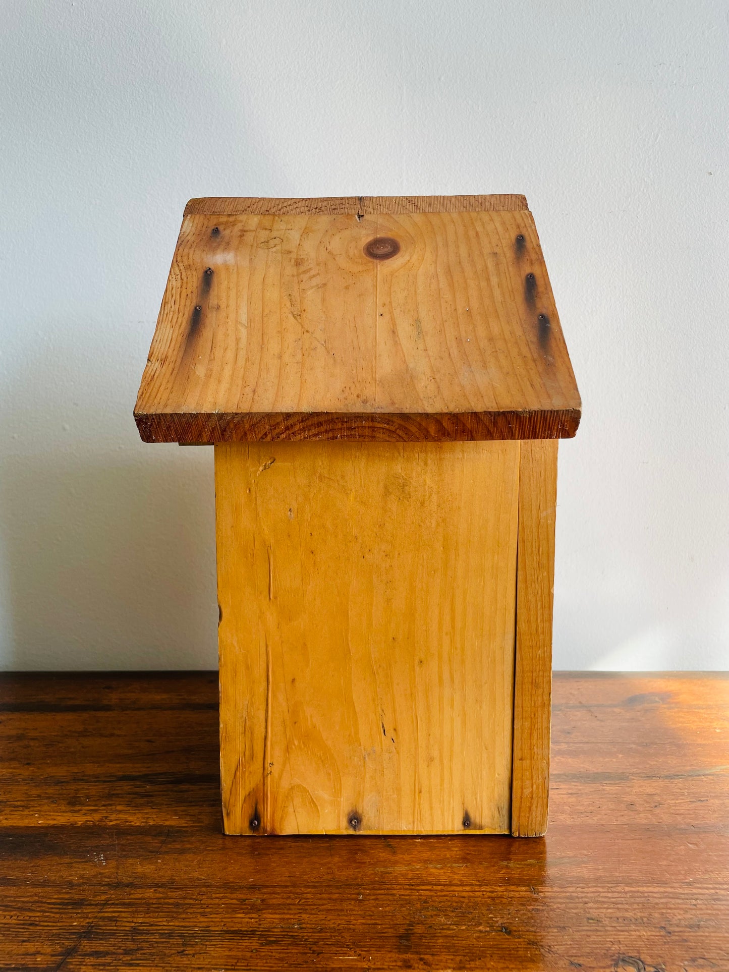 Wood Birdhouse Nesting Box