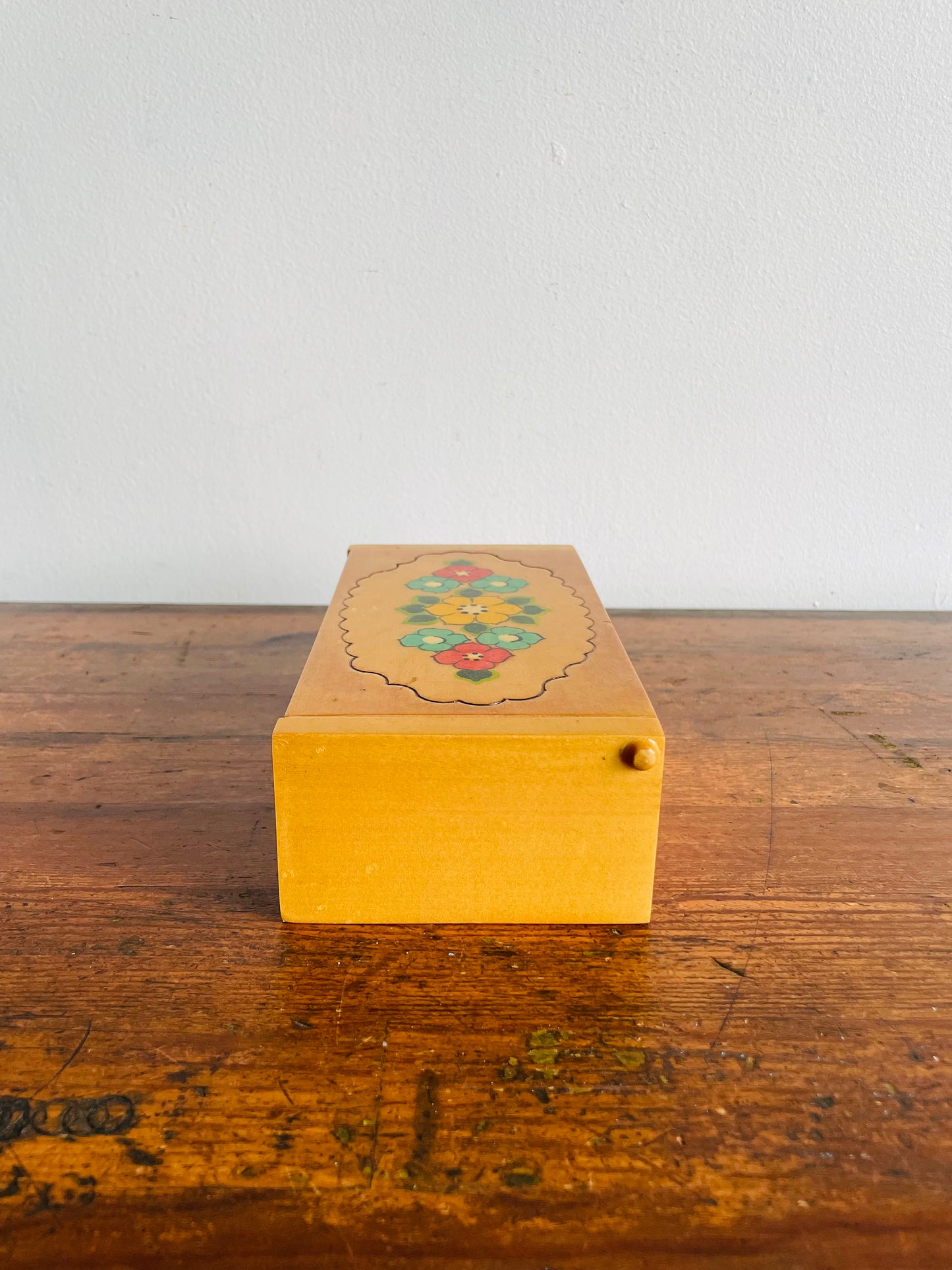 Russian Folk Art Wood Jewellery Box with Hinged Lid & Hand Painted Flower Design