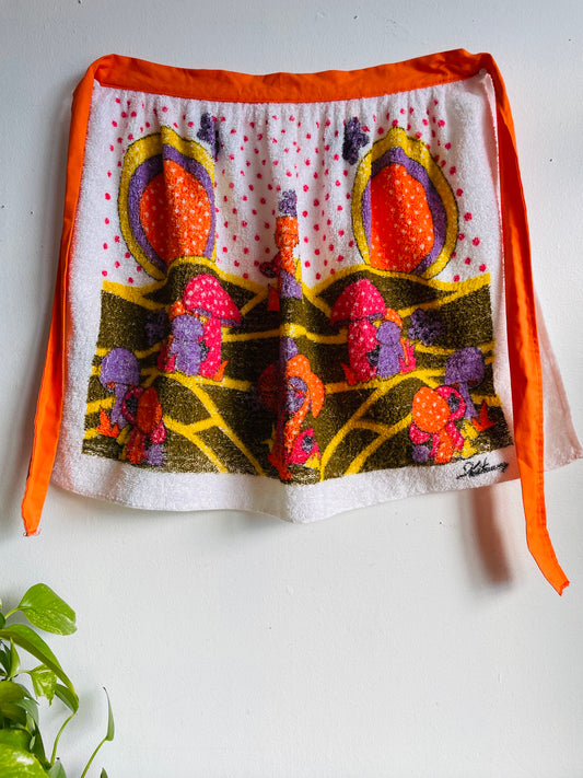 Vintage Kathaway Towel 100% Cotton Apron with Vibrant & Bright Mushroom Graphics - Made in Canada