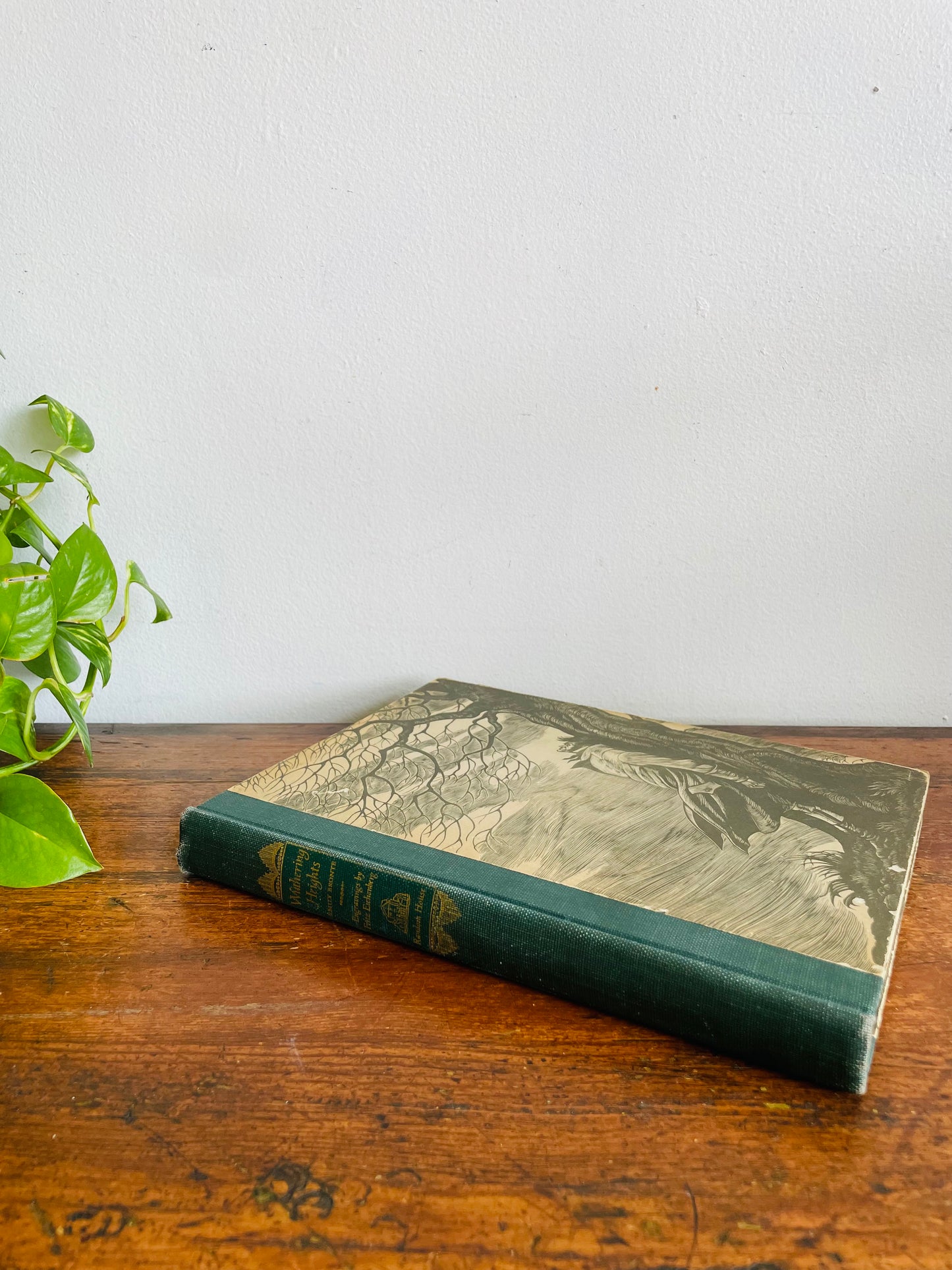 Vintage Wuthering Heights Hardcover Book by Emily Brontë & Illustrations from Wood Engravings by Fritz Eichenberg (1943)