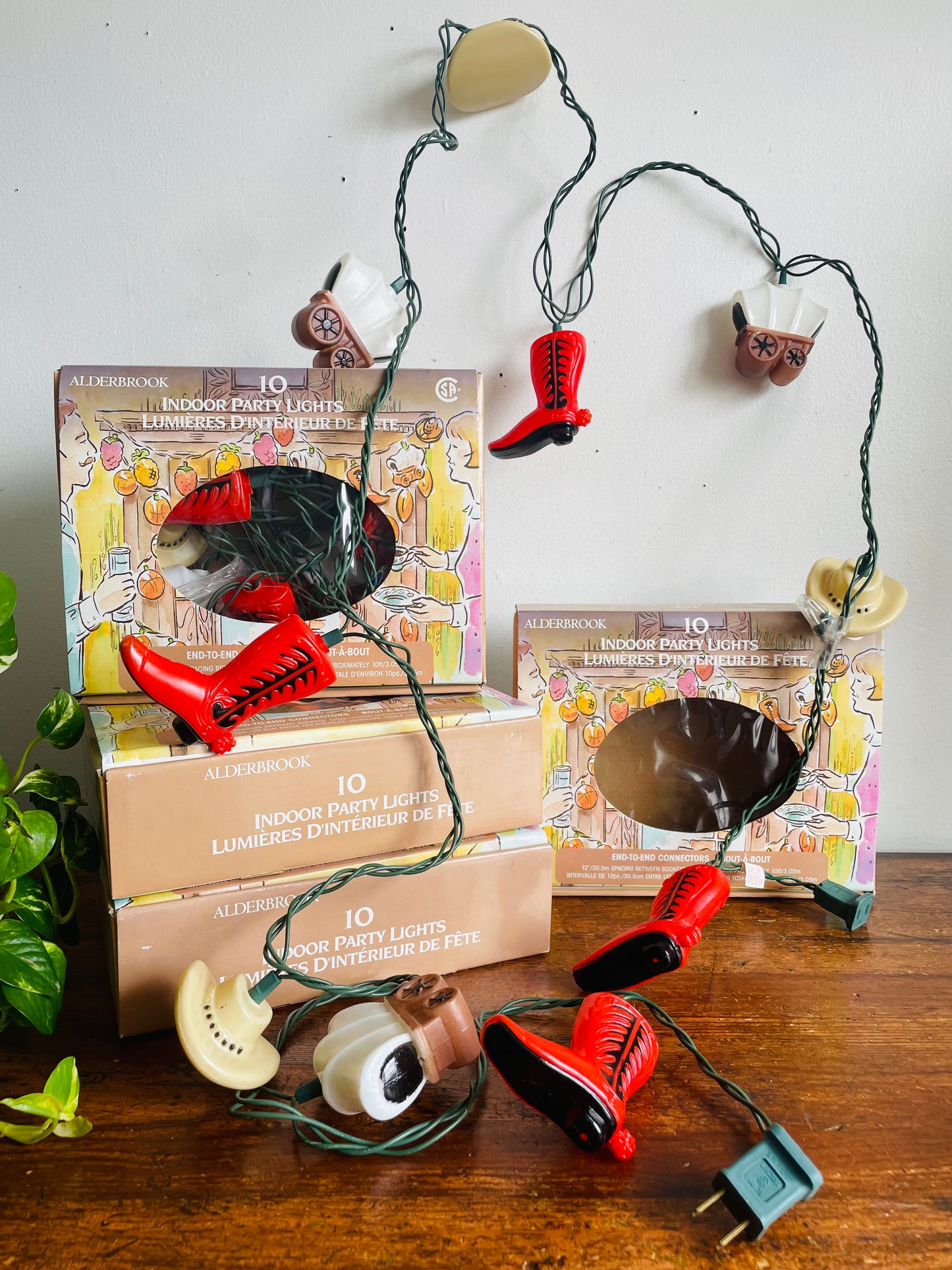 Vintage Alderbrook Western Cowboy Themed 10 Indoor Party String Lights - Box B (One Box) - In Never Used Condition