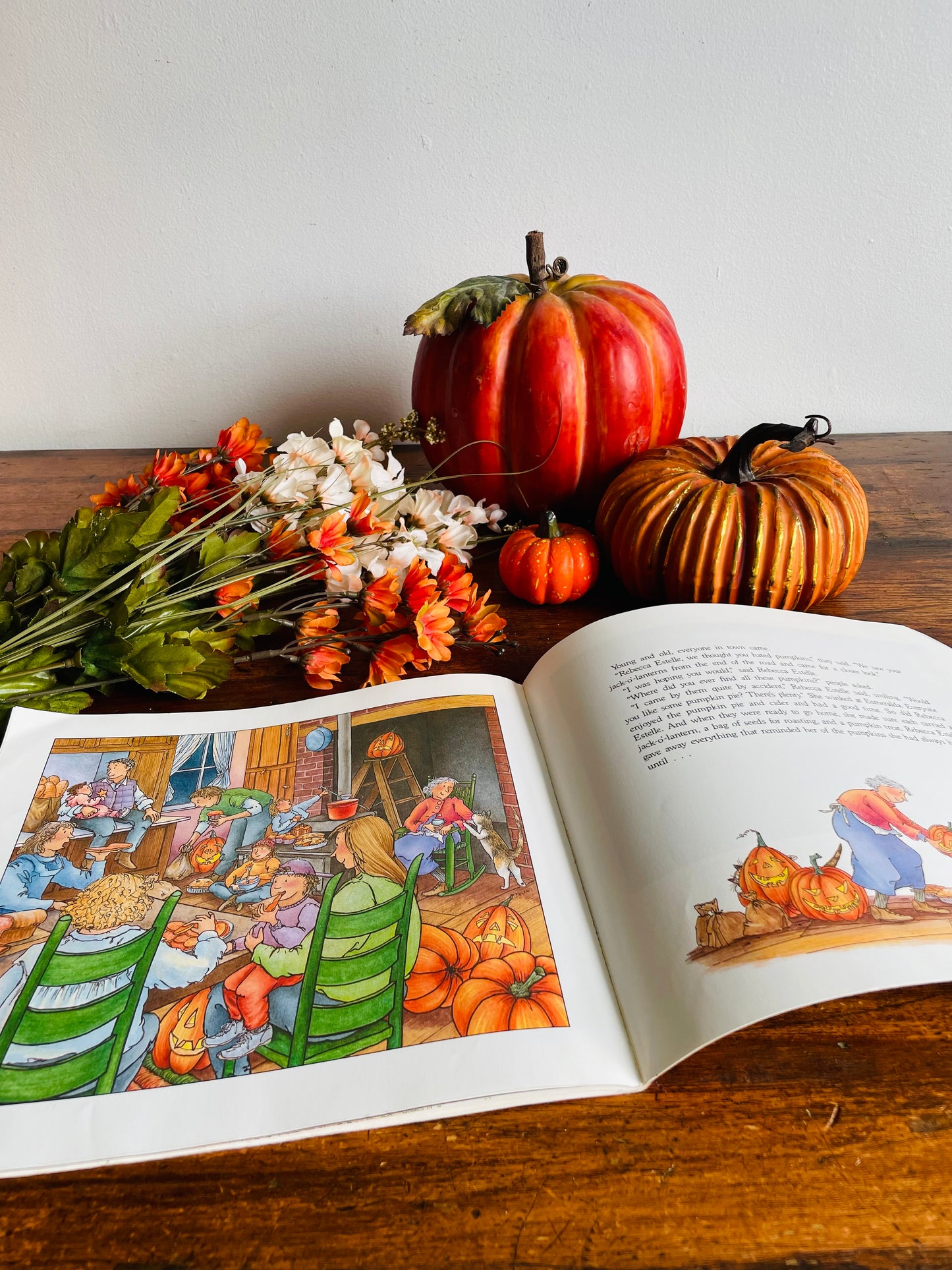 Too Many Pumpkins Book by Linda White & Megan Lloyd (1996)