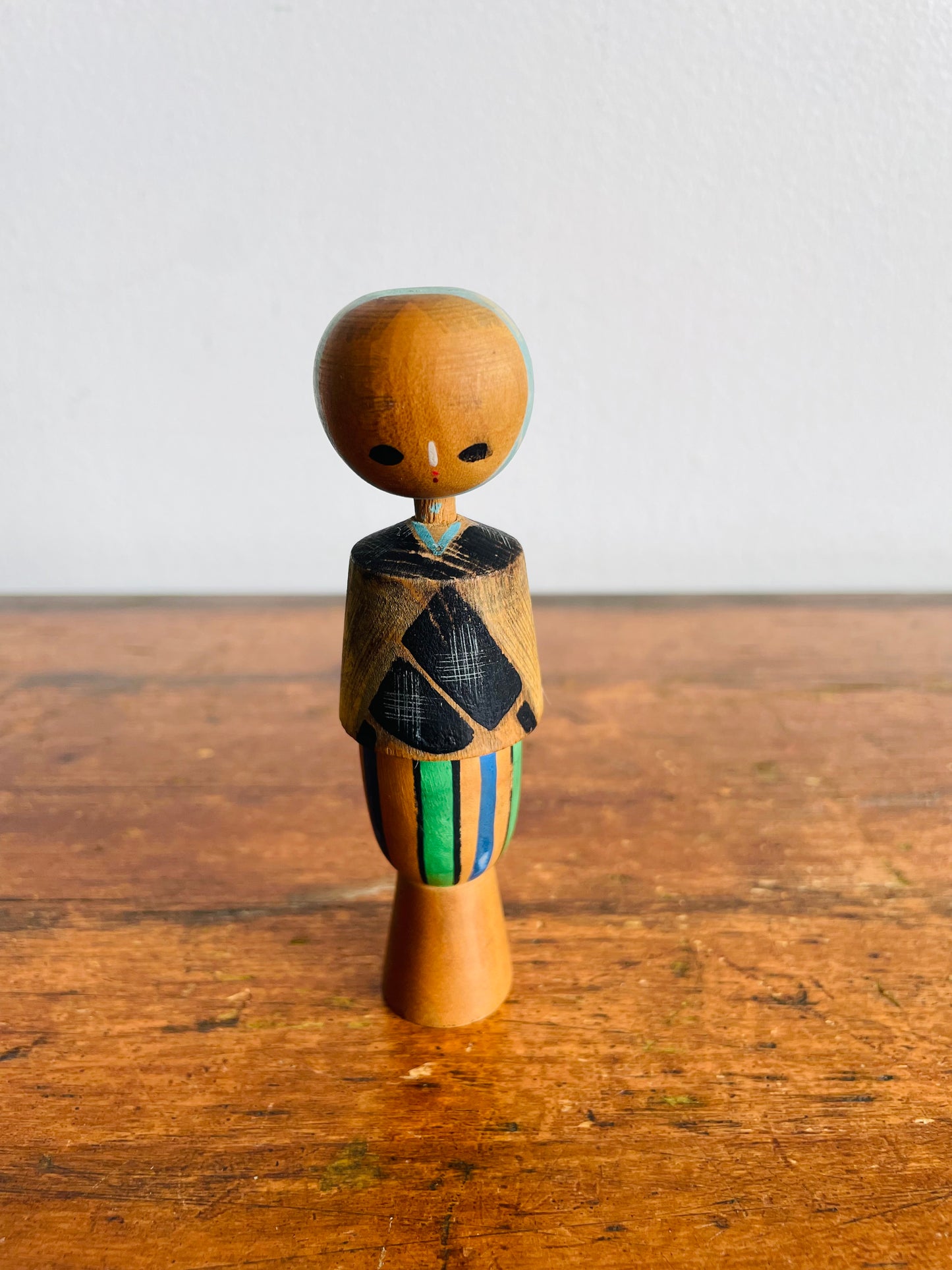 Vintage 4.25" Tall Japanese Wooden Kokeshi Bobblehead Doll with Black, Blue & Green Dress