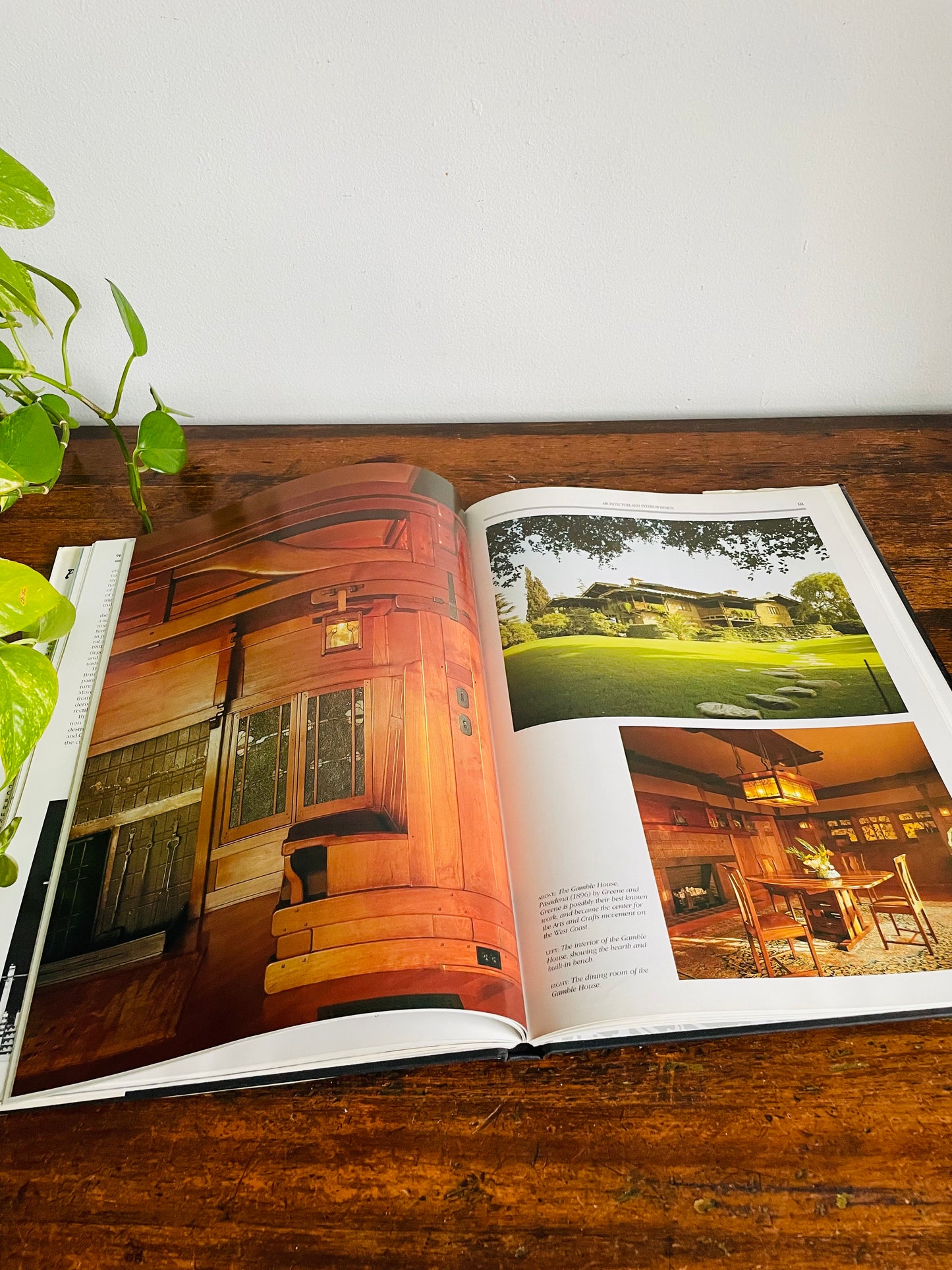 Vintage Art Nouveau Hardcover Coffee Table Book by Maria Costantino (1989)