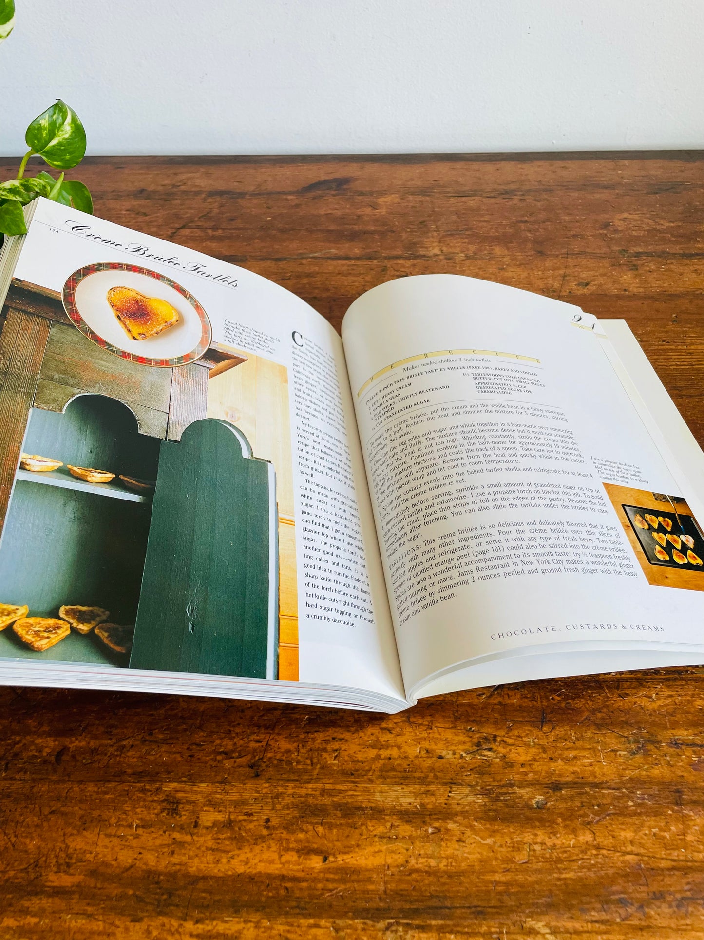Vintage Martha Stewart's Pies & Tarts Softcover Recipe Book (1985)