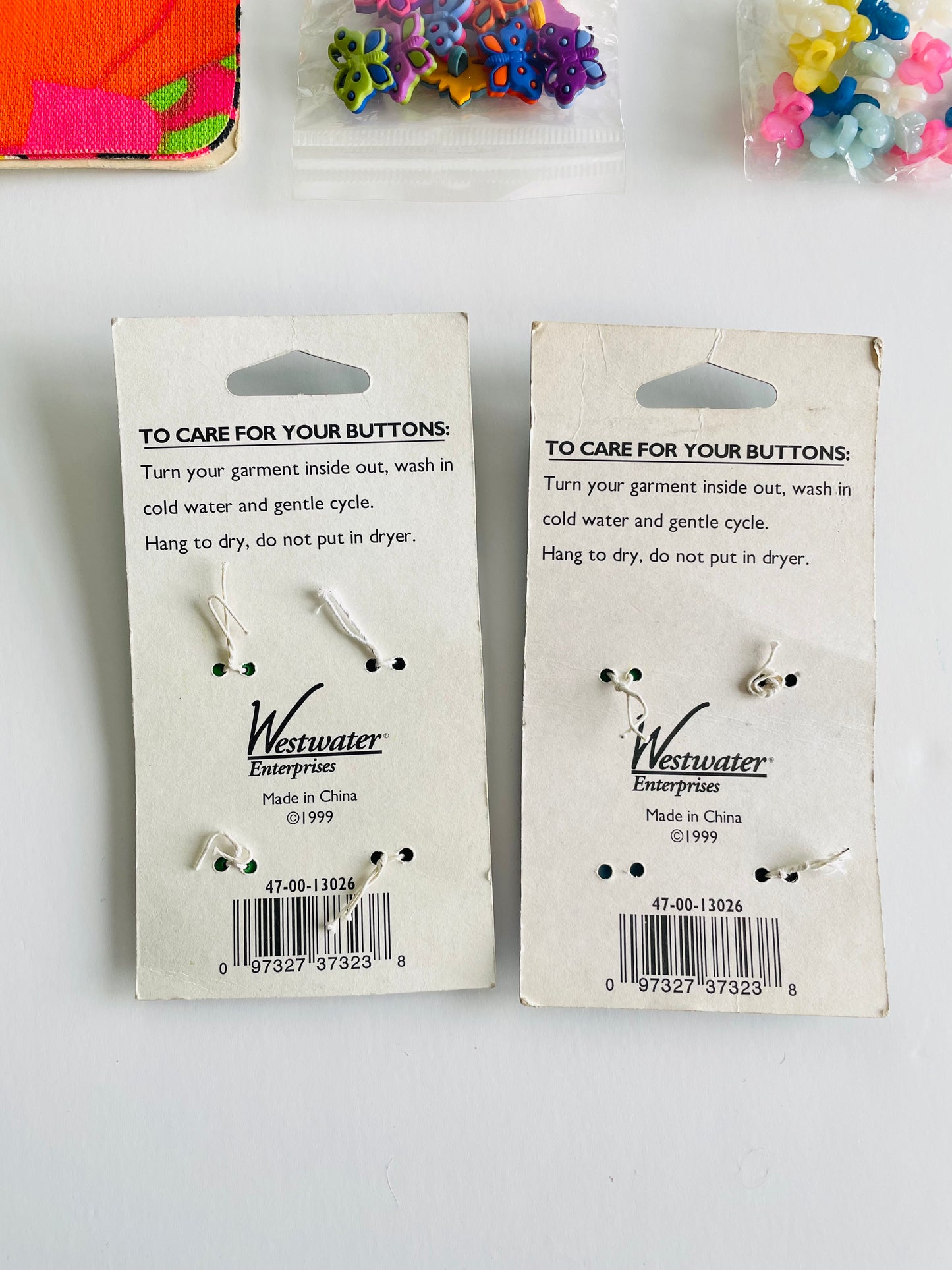 Vintage Groovy Sewing Notions Bundle - Peace, Flower Power, Butterfly, Stars & Shapes Buttons - Fuddle Duddle Floral Iron-On Patches - Rainbow Rick Rack - Bright & Fun!