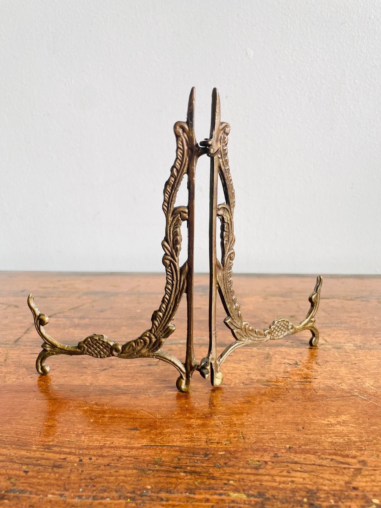 Vintage Brass Ornate Folding 6.5" Tall Easel - Holds Picture, Art, Book, Etc.