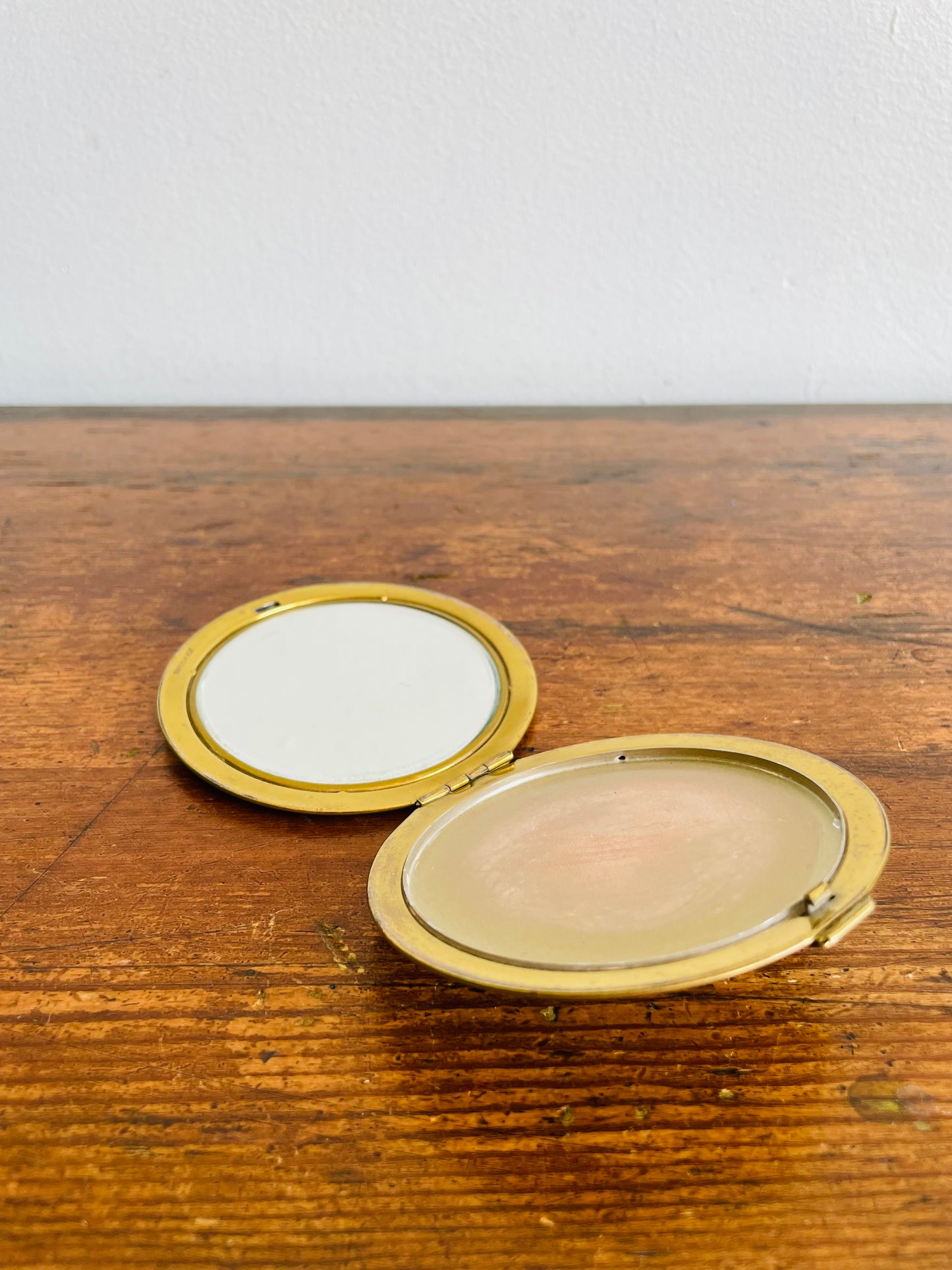 Swiss Made Brass Compact Makeup Case with Mirror