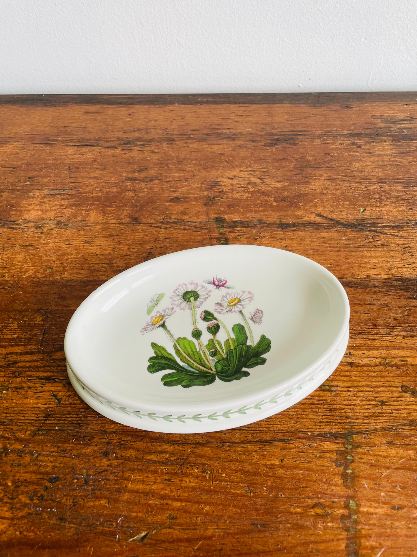 1972 Portmeirion Botanic Garden Daisy Flower Pattern Oval Soap or Trinket Dish by Susan Williams-Ellis - Made in England