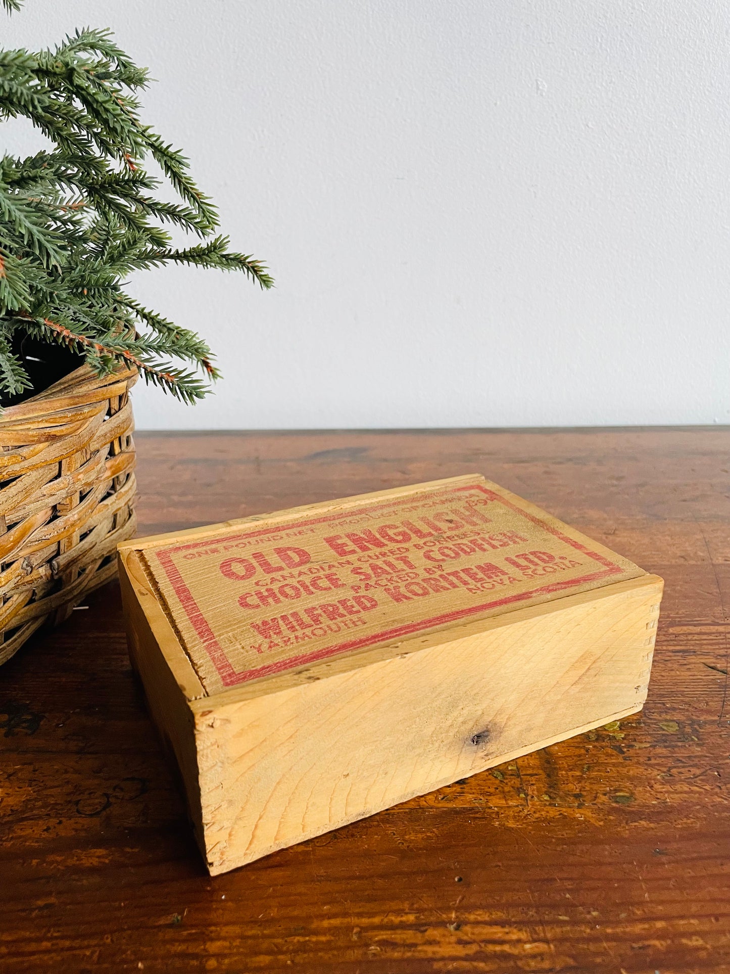 Old English Choice Salt Codfish Wood Box with Sliding Lid - One Pound Net - Packed by Wilfred Koritem Ltd. Yarmouth Nova Scotia