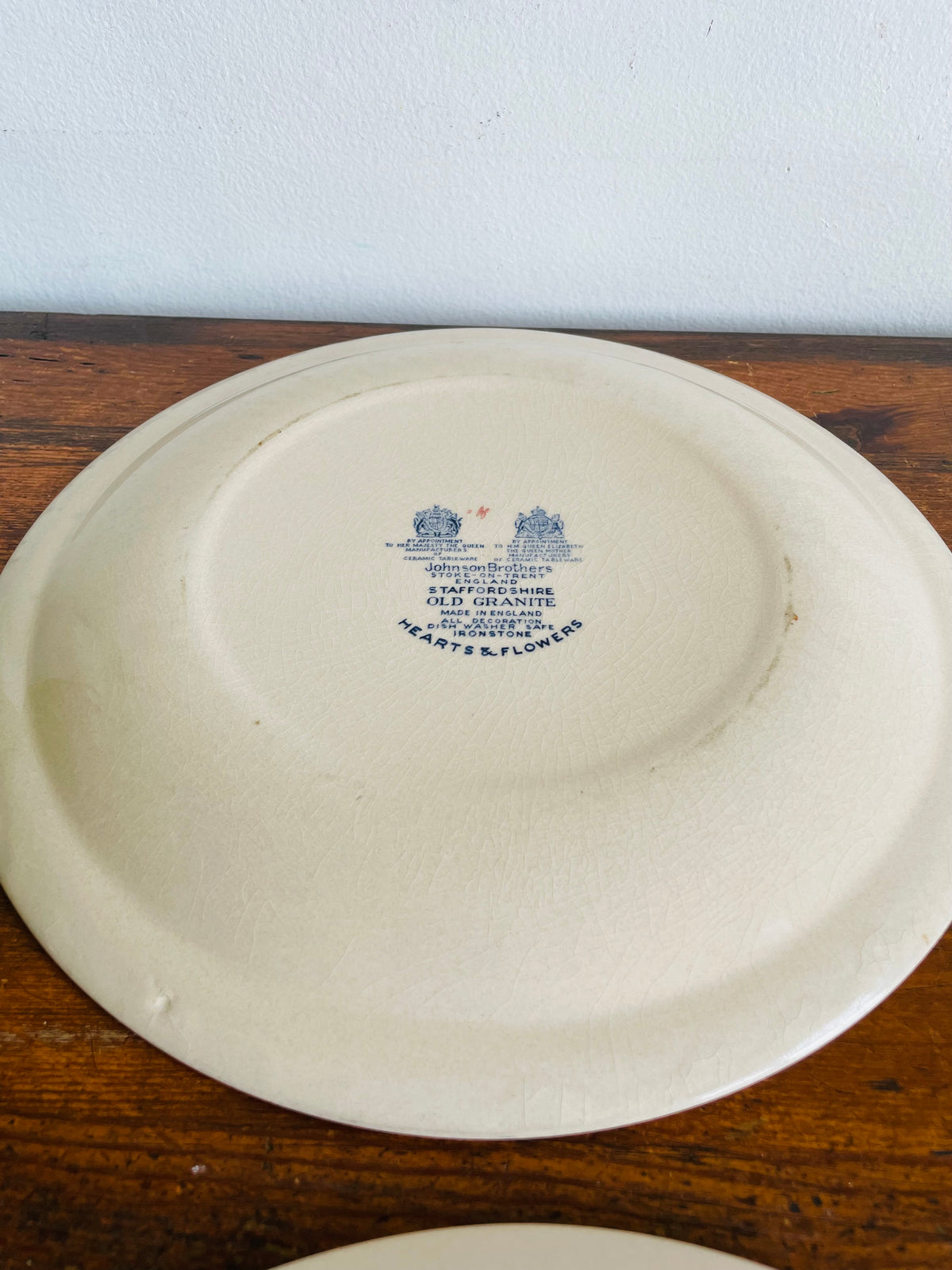 Vintage Johnson Brothers Hearts & Flowers Staffordshire England Old Granite Ironstone 10" Dinner Plate Dishes - Set of 4