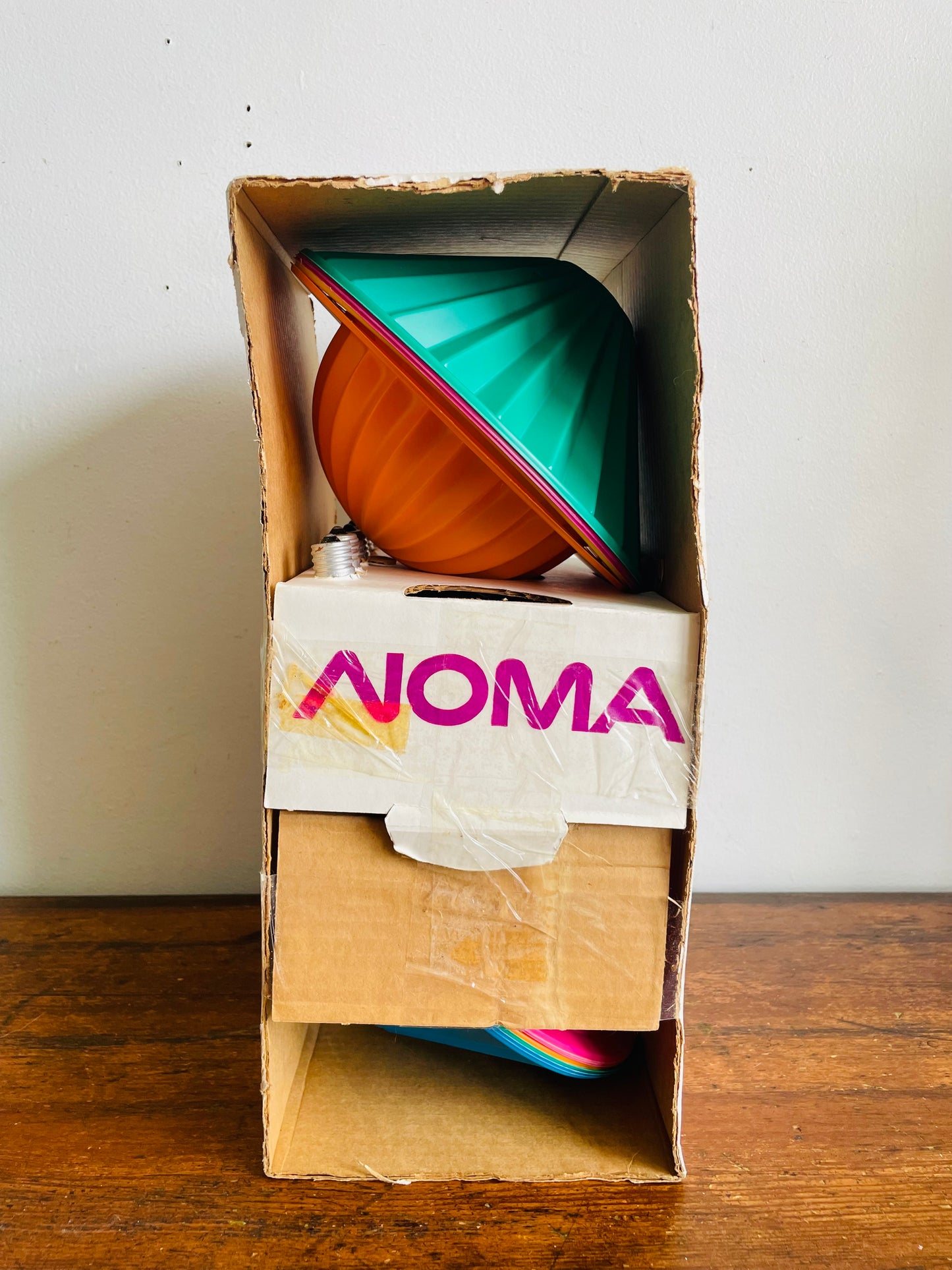 Vintage New Old Stock Noma Party 'n Patio Lanterns in Box - 6 Mix & Match Colours - Indoor & Outdoor Use - Includes Bulbs & 15 Feet Electric Cord - Made in Canada