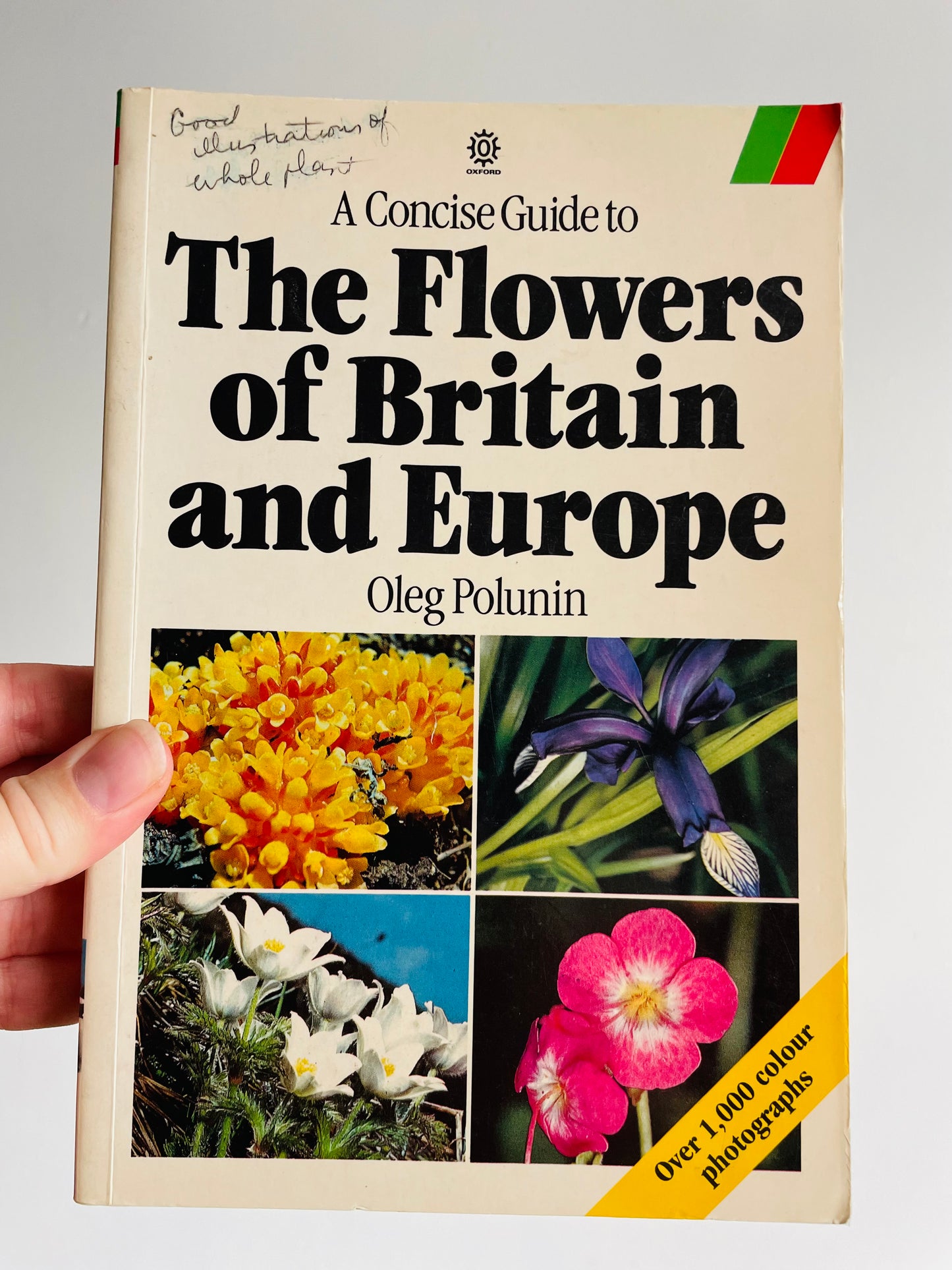 A Concise Guide to The Flowers of Britain and Europe by Oleg Polunin Paperback Book (1987)