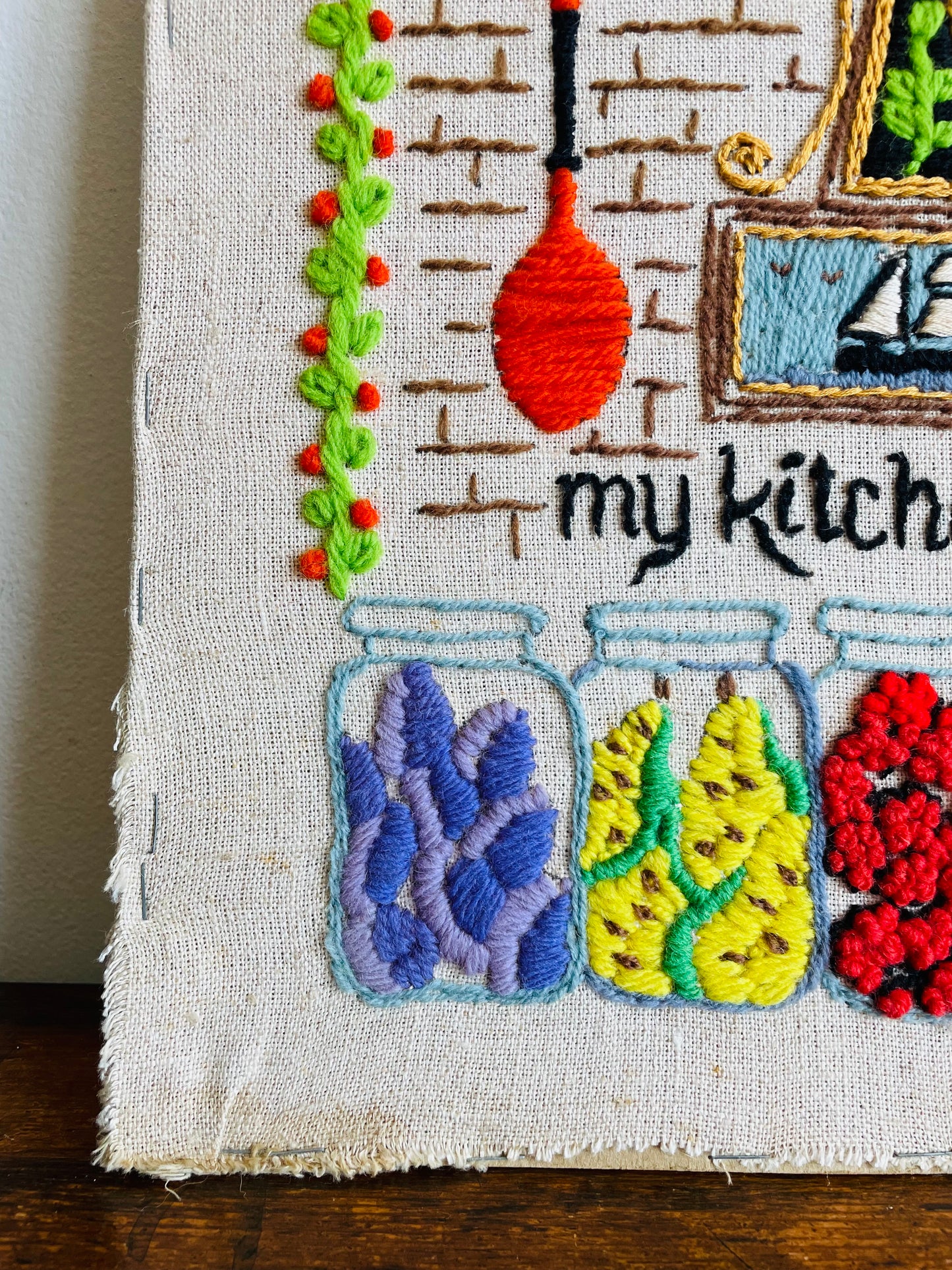Adorable Crewel Embroidery Picture - No Matter Where I Serve My Guests It Seems They Like My Kitchen Best