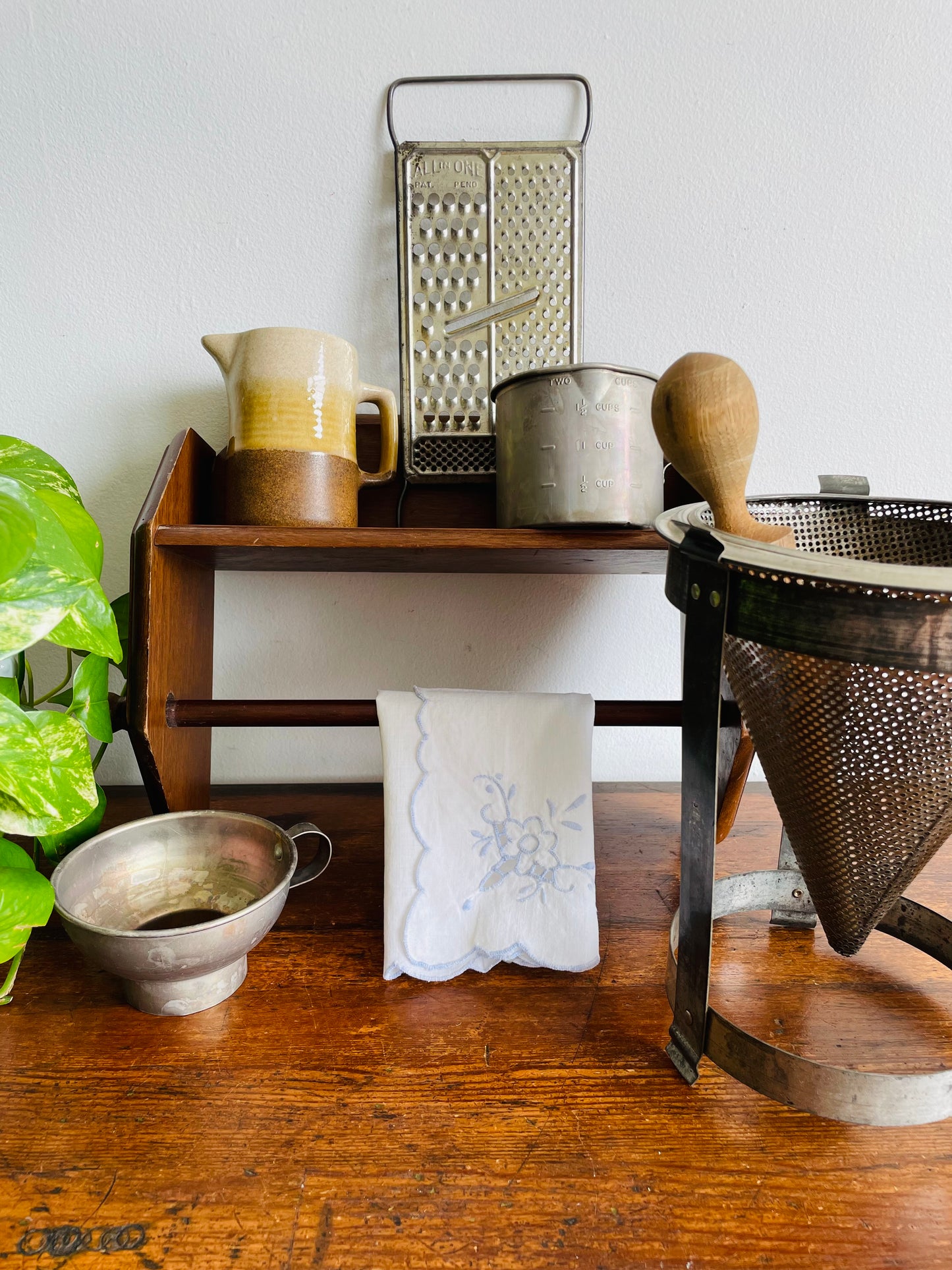 Steel Cone Sieve Colander Strainer with Wood Pestle