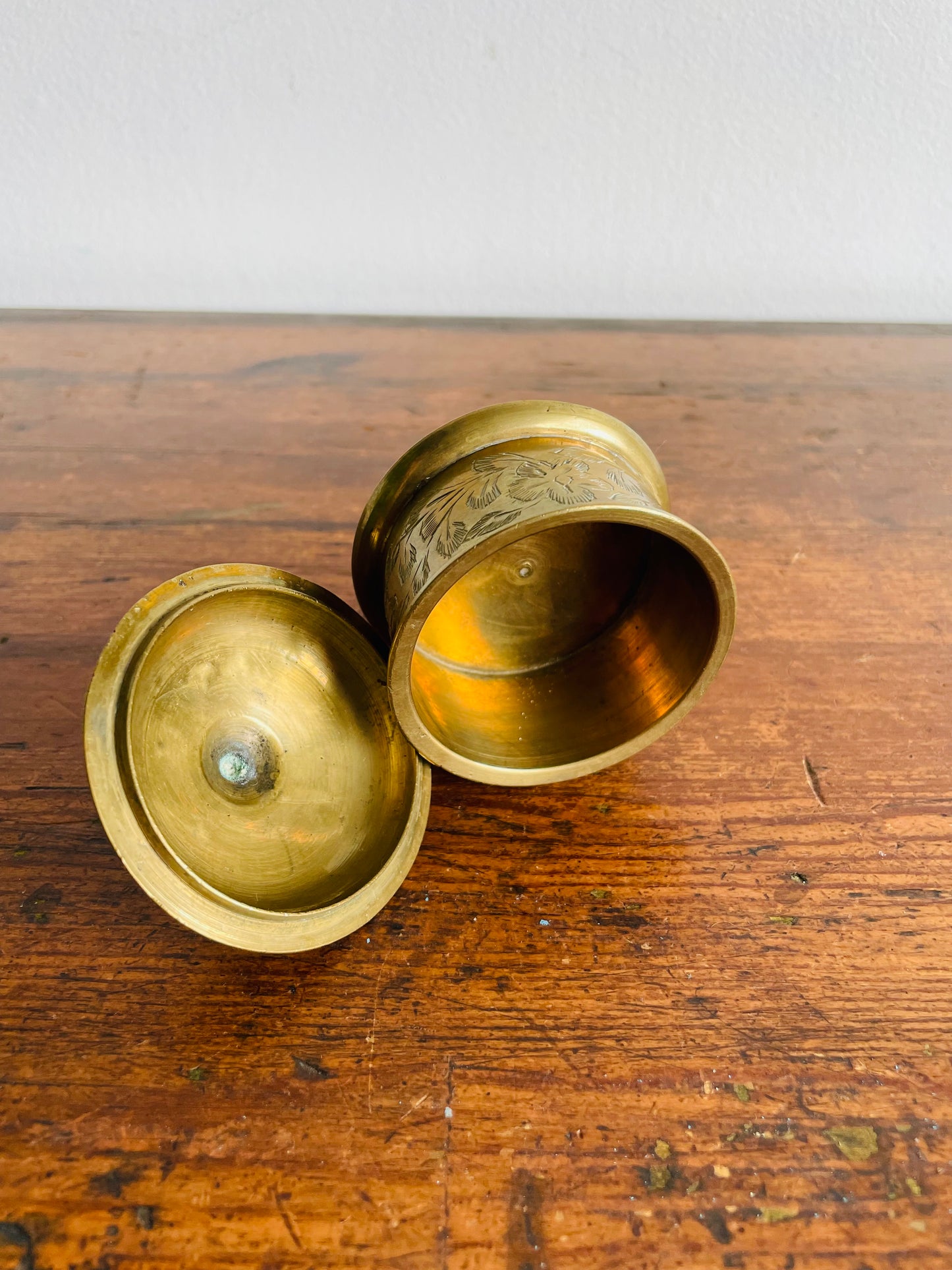 Etched Solid Brass Round Trinket Dish with Lid - Made in India