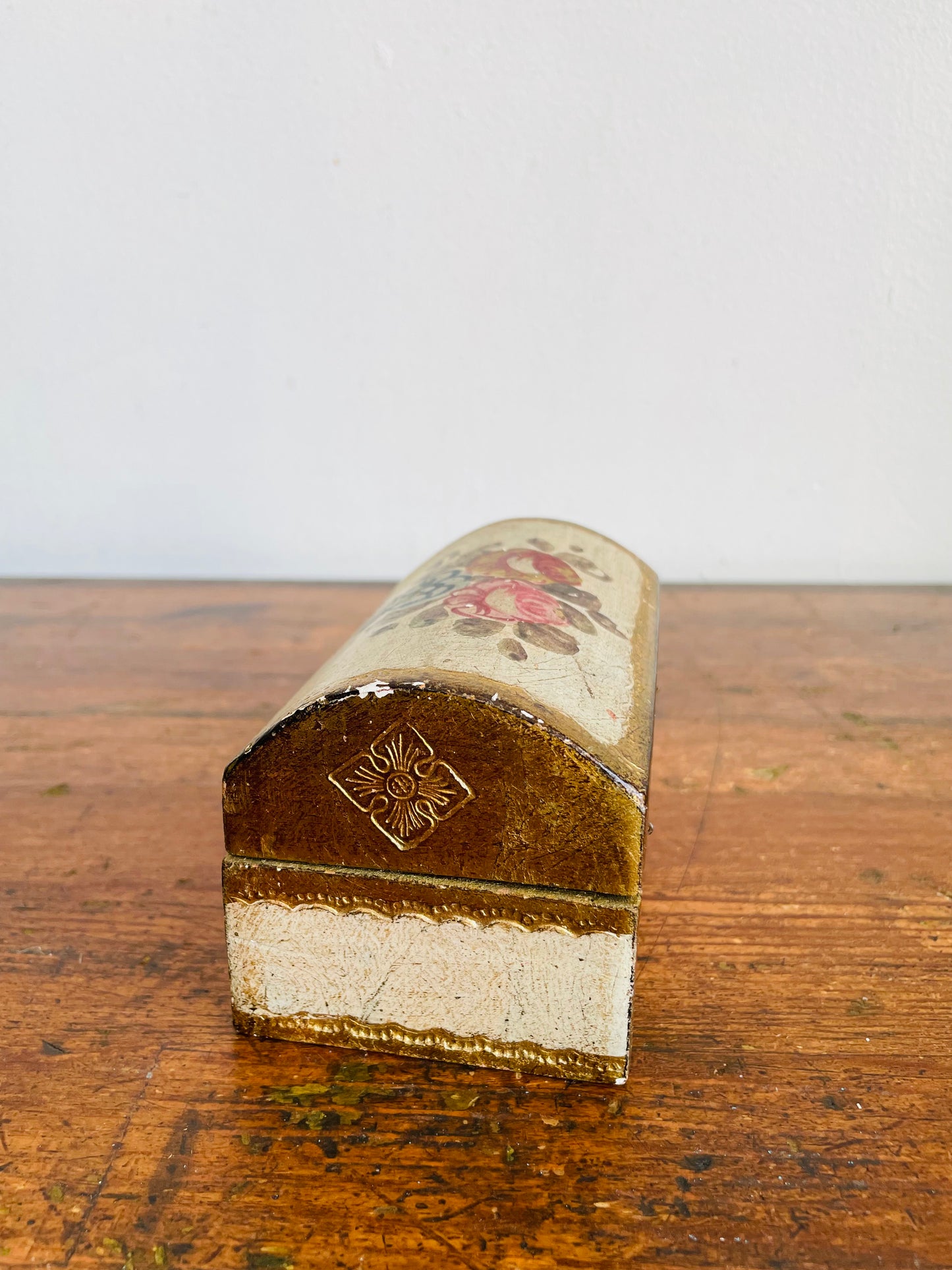 Vintage Florentine Wooden Trinket Box with Rounded Hinged Lid - Gold & Floral Hand Painted Design - Interior Lined