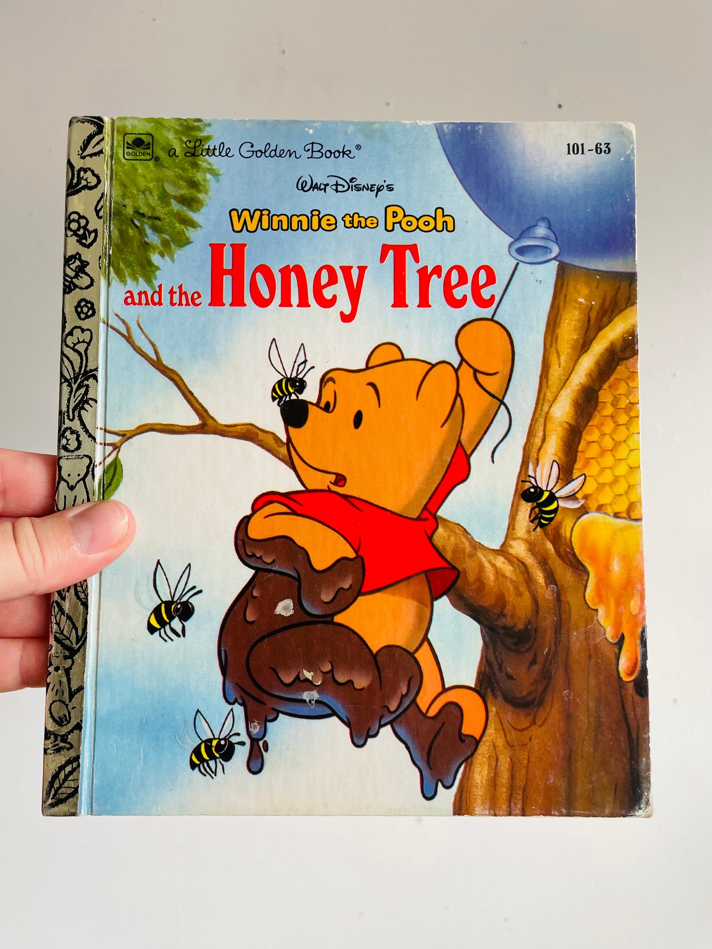 Vintage A Little Golden Book - Walt Disney's Winnie the Pooh and the Honey Tree - Hardcover (1994)