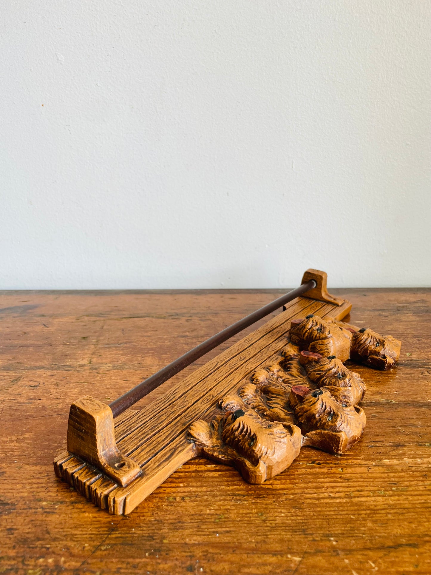 Vintage Resin & Wood Wall Mount Rack Hanger with Adorable Puppy Dog Design - Great for Towels, Scarves, Belts, Necklaces, Etc.