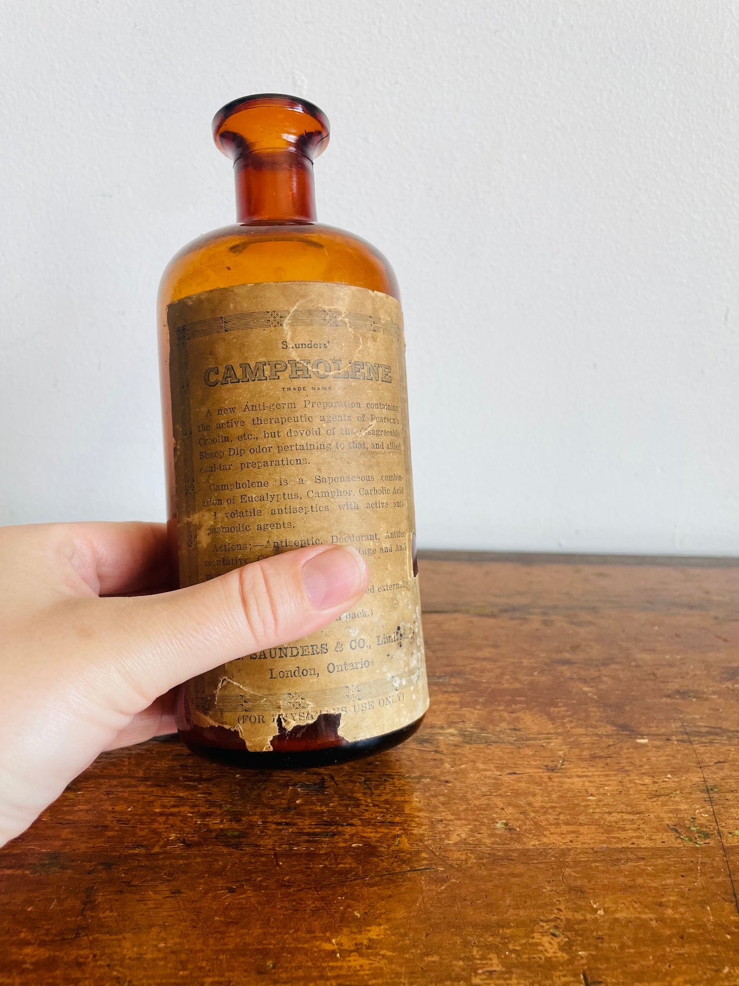 Vintage Pre-1930 / Antique Pharmacy Apothecary Amber Glass Bottle - Saunders' Campholene - W.E. Saunders & Co. London, Ontario