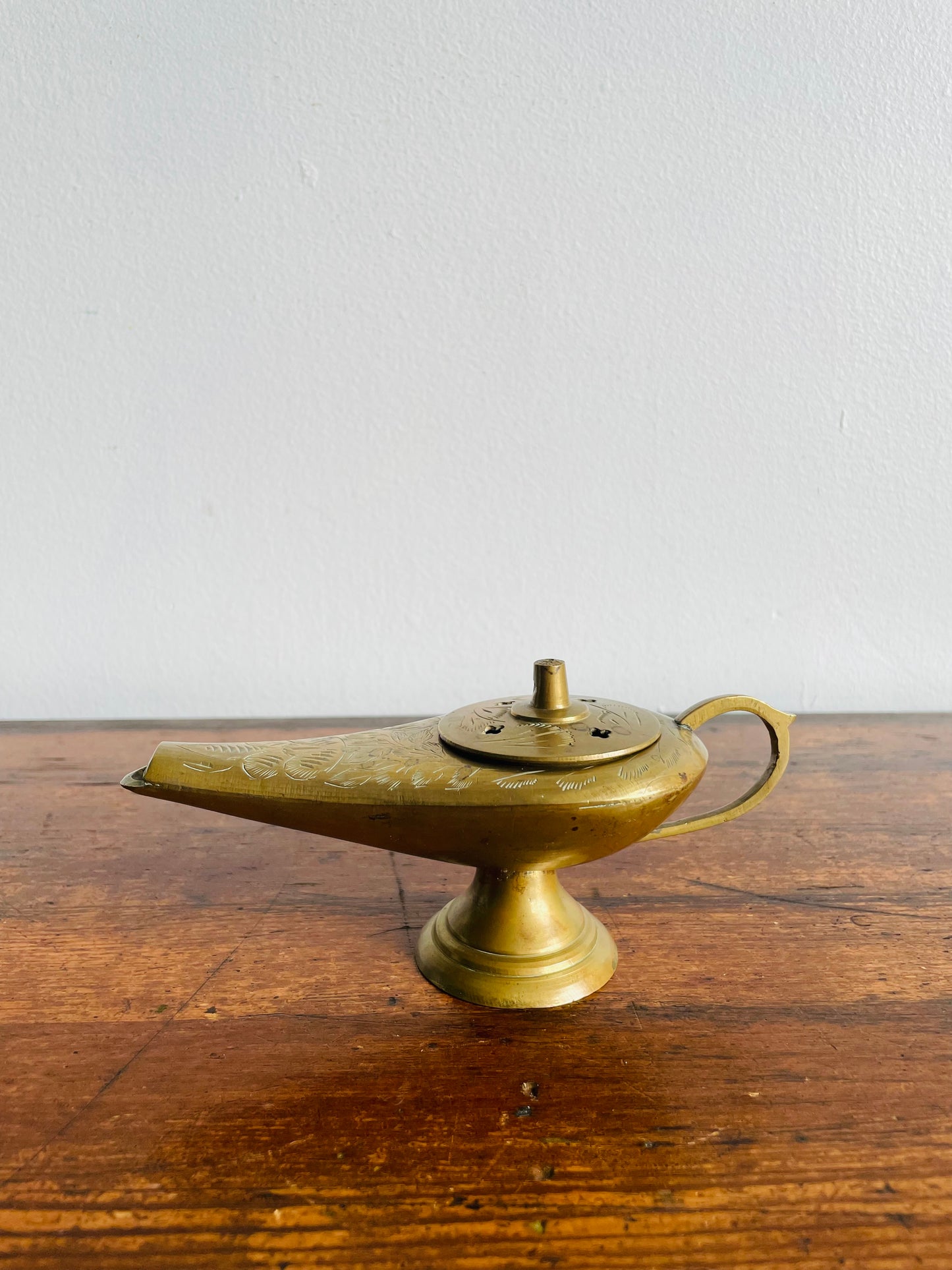 Solid Brass Aladdin Genie Lamp Incense Burner with Lid - Made in India