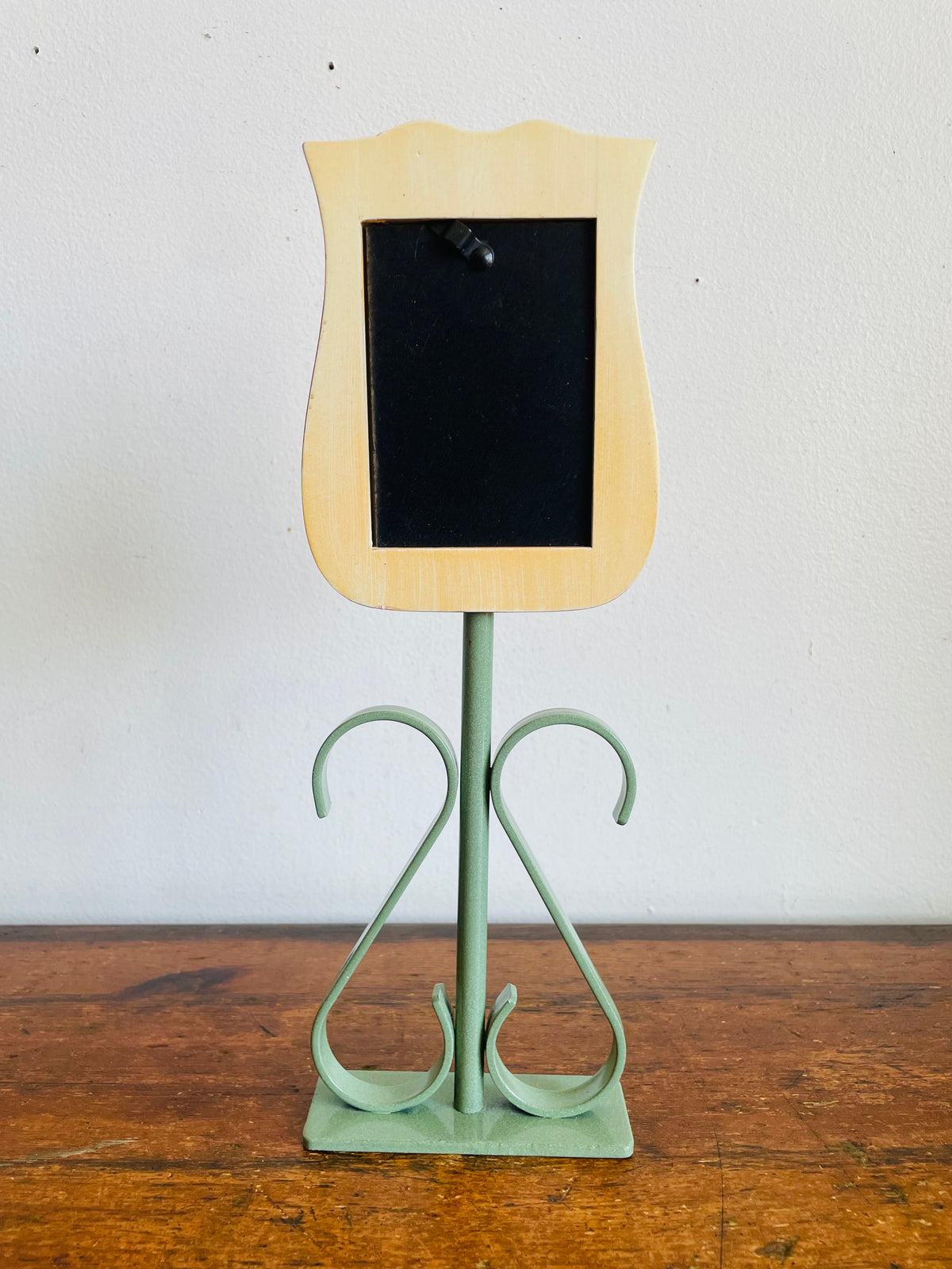 Vintage Wood & Metal Tulip Flower Shaped Standing Picture Frame - 2.1" x 3.25" Photo Size