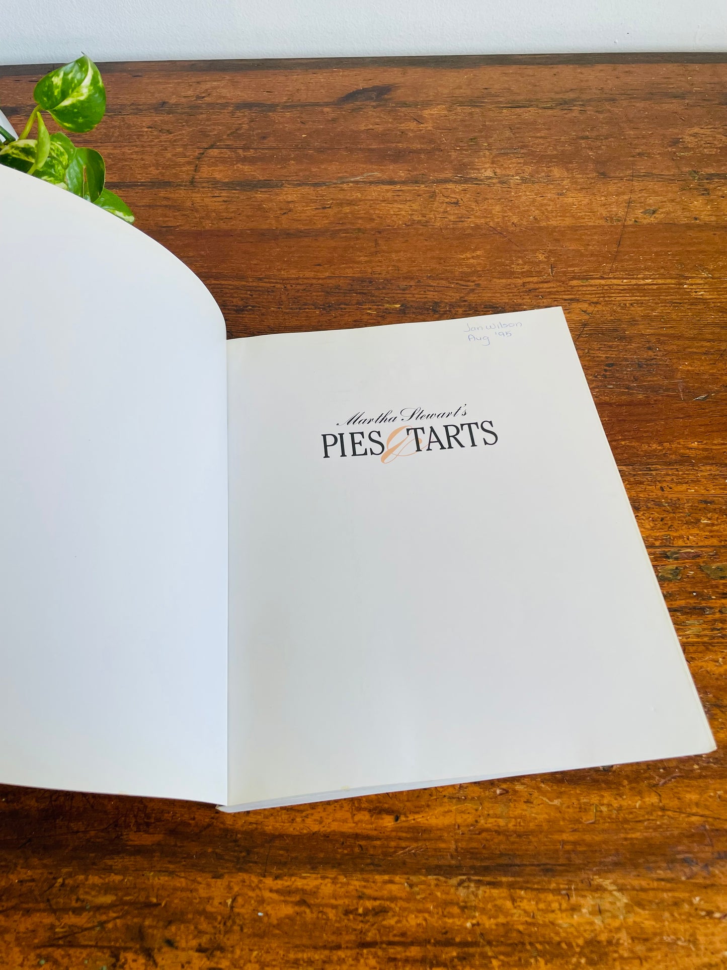 Vintage Martha Stewart's Pies & Tarts Softcover Recipe Book (1985)