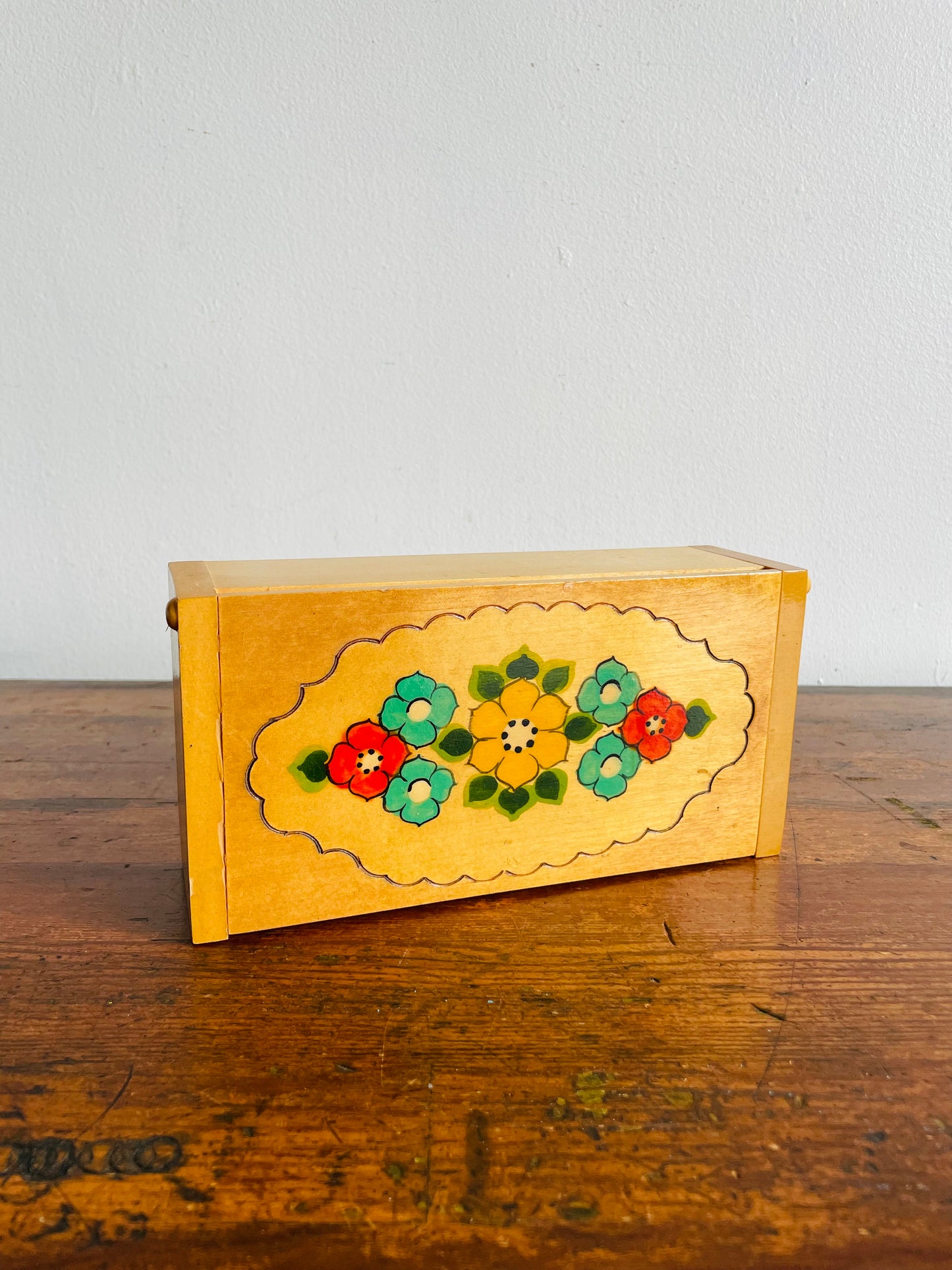 Russian Folk Art Wood Jewellery Box with Hinged Lid & Hand Painted Flower Design