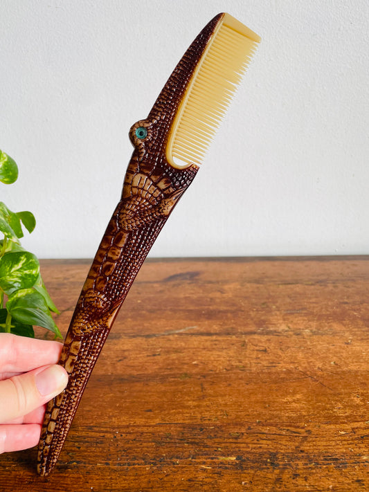 Vintage Crocodile / Alligator with Blue Eyes Textured Plastic Hair Comb
