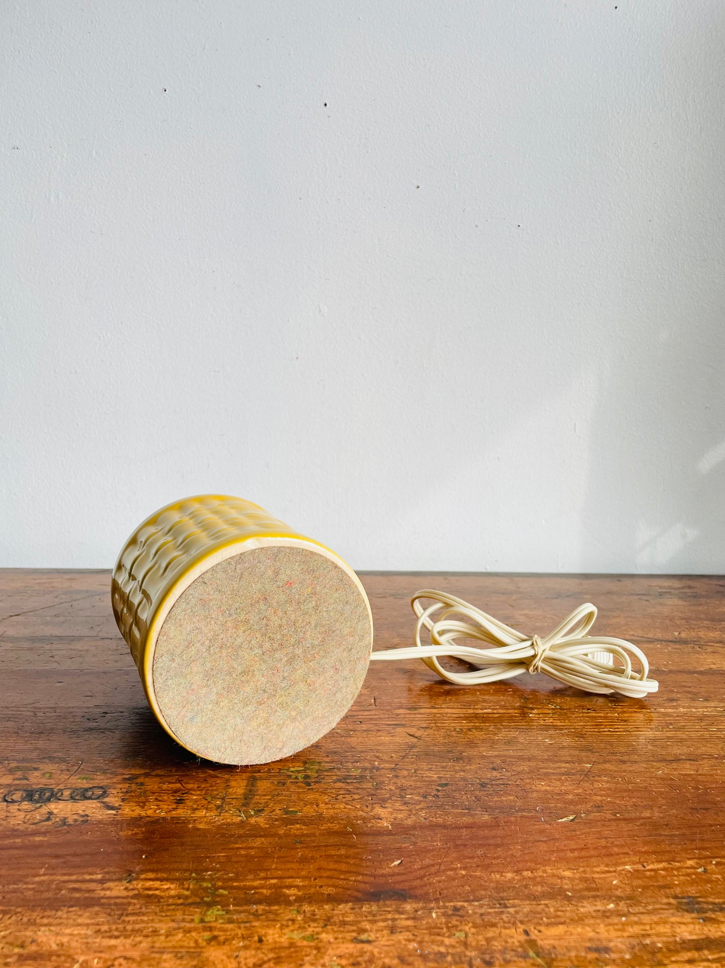 Vintage MCM Leviton Canada Bright & Cheerful Yellow Ceramic Table Lamp with Bamboo Textured Pattern