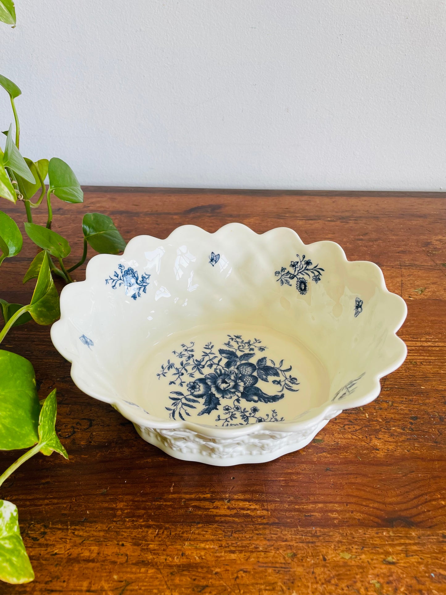 Vintage Royal Worcester "Blue Sprays" Bone China Bowl with Floral Design - Made in England